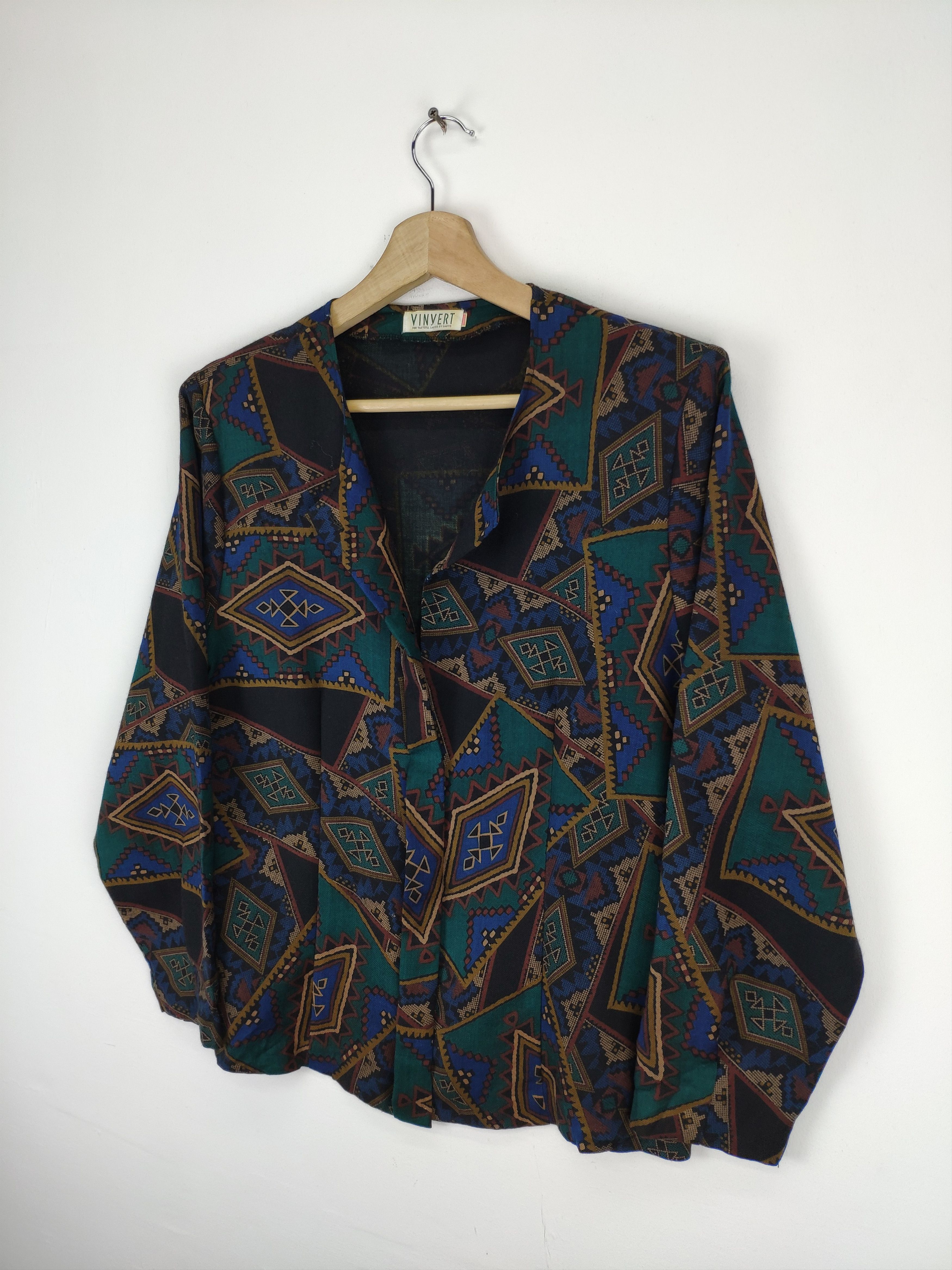 Designer × Japanese Brand Vintage Wool Cardigan Native Style Size S / US 4 / IT 40 - 6 Thumbnail