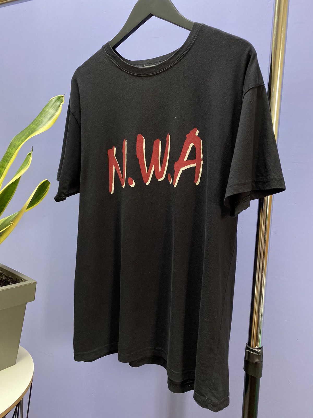 Rap Tees NWA Big Logo T Shirt Size US L / EU 52-54 / 3 - 2 Thumbnail