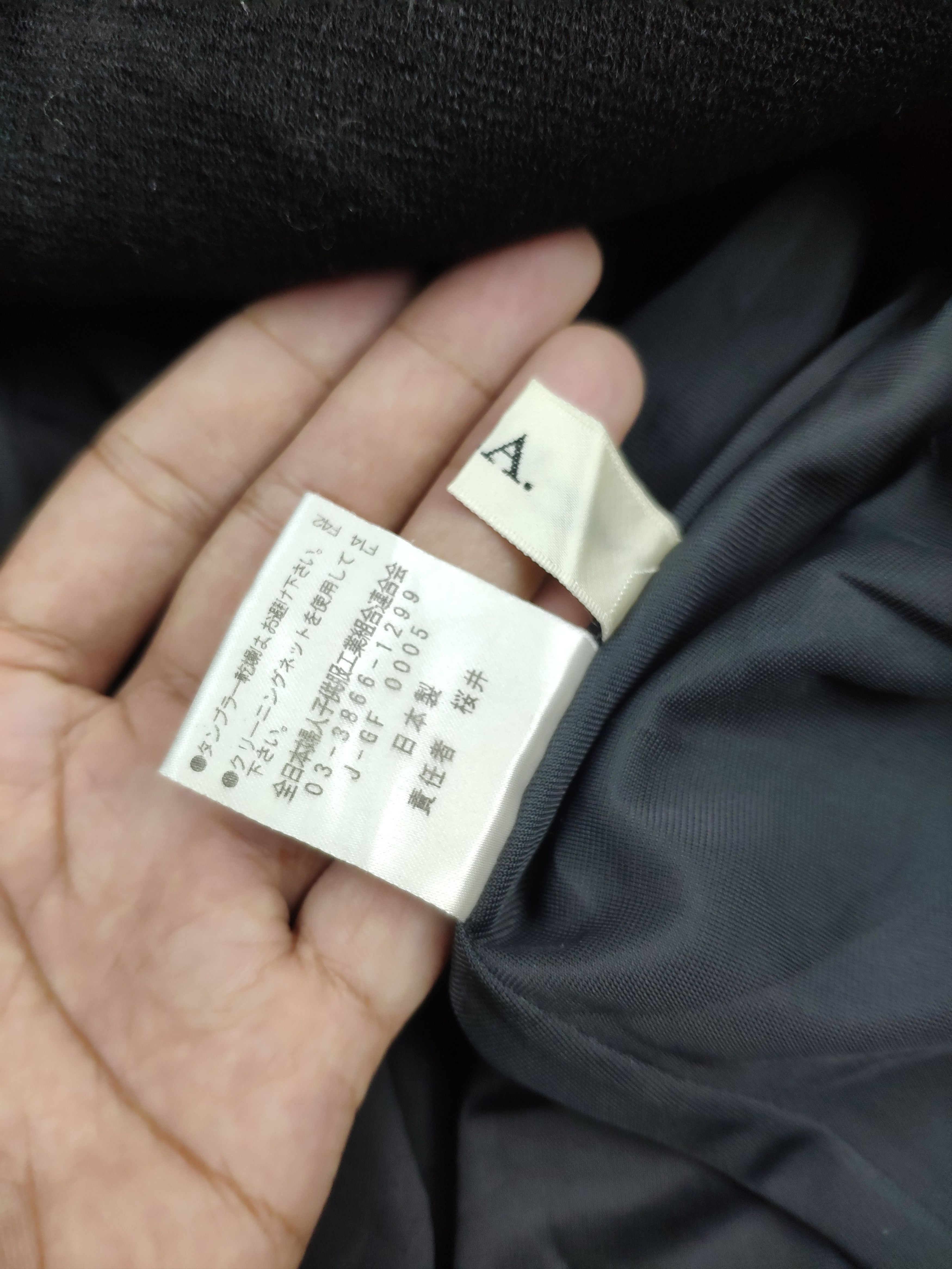 Designer × Japanese Brand × Vintage Vintage Black Wool Coat Double Breasted Size S / US 4 / IT 40 - 6 Thumbnail