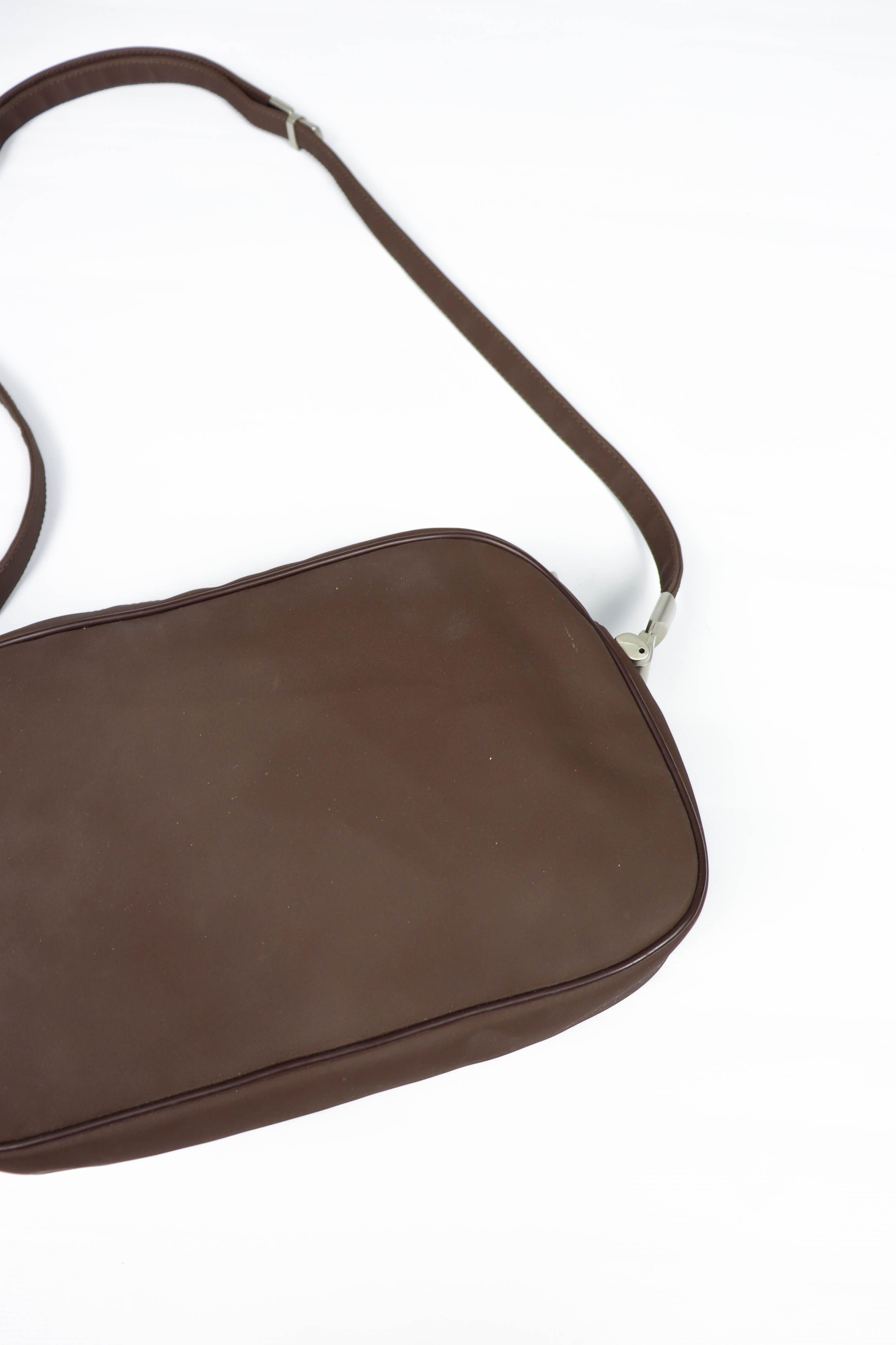 Mandarina Duck Mandarina Duck Vintage Brown PVC Shoulder Crossbody Bag Size ONE SIZE - 7 Thumbnail