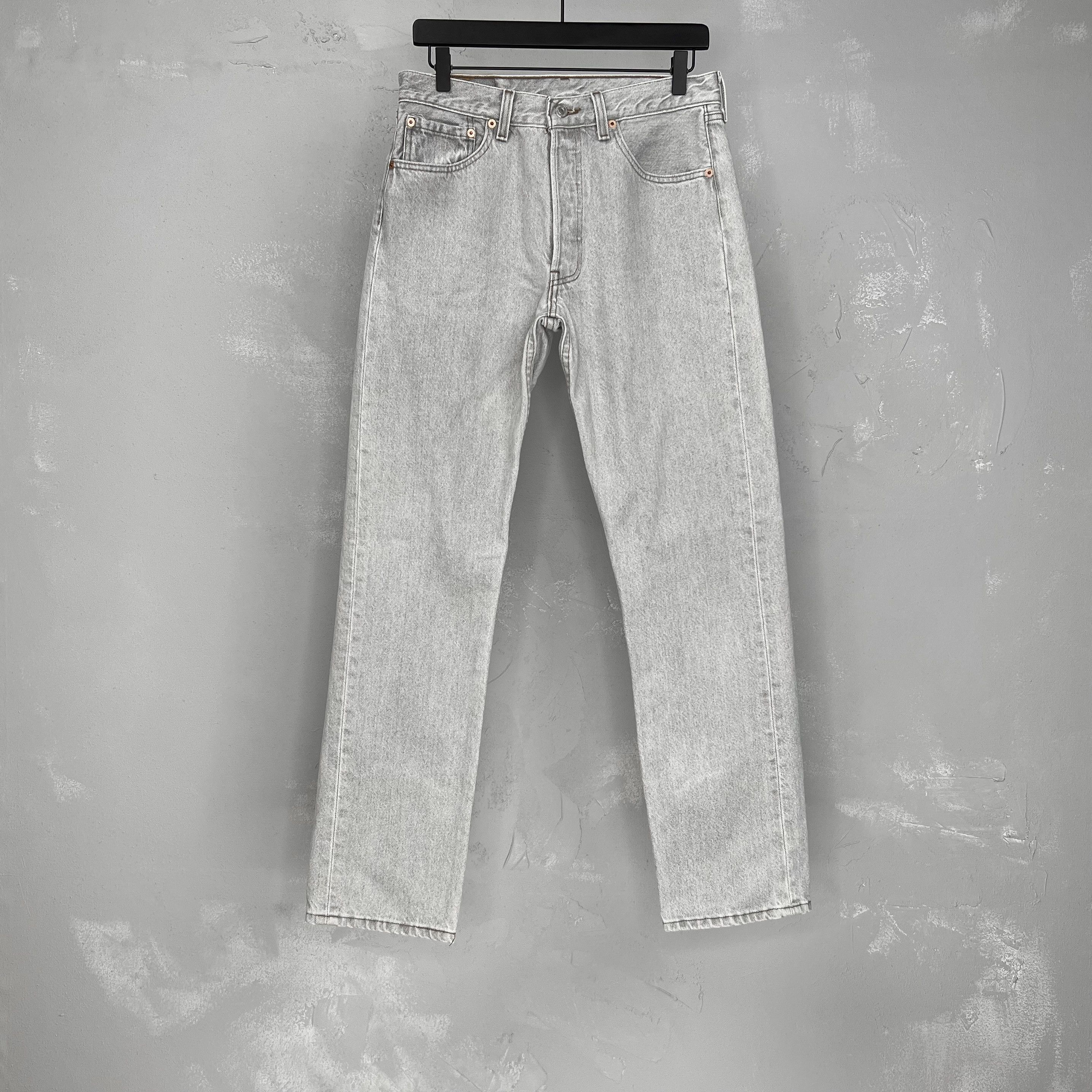 Vintage 1997 Levi's 501 Gray Denim Red Tab Jeans MADE IN USA