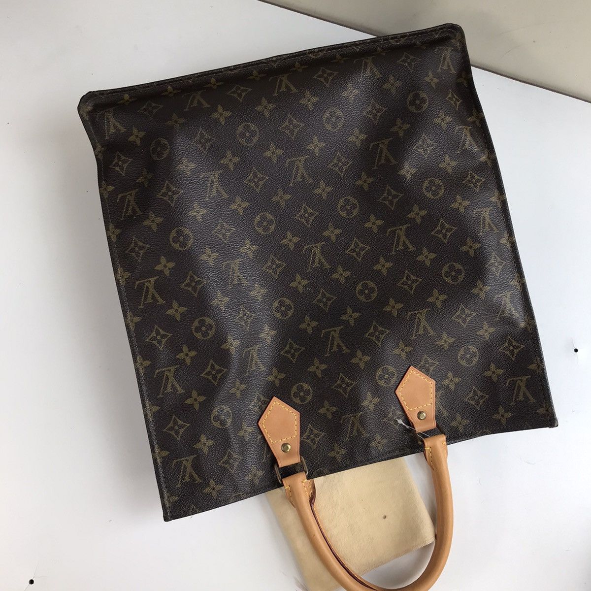 Louis Vuitton AUTHENTIC LOUIS VUITTON MONOGRAM SAC PLAT VINTAGE BAG Size ONE SIZE - 16 Thumbnail
