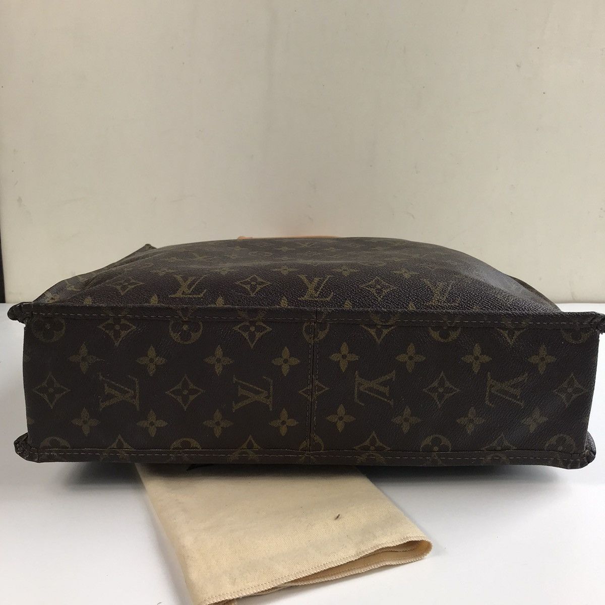 Louis Vuitton AUTHENTIC LOUIS VUITTON MONOGRAM SAC PLAT VINTAGE BAG Size ONE SIZE - 6 Thumbnail