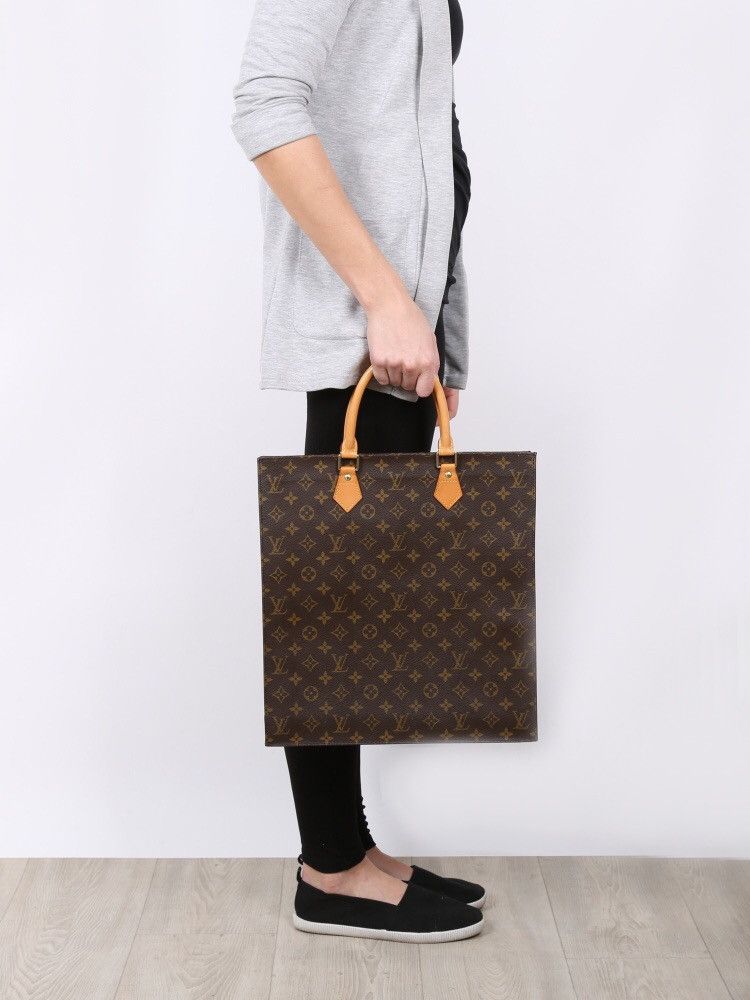Louis Vuitton AUTHENTIC LOUIS VUITTON MONOGRAM SAC PLAT VINTAGE BAG Size ONE SIZE - 18 Thumbnail