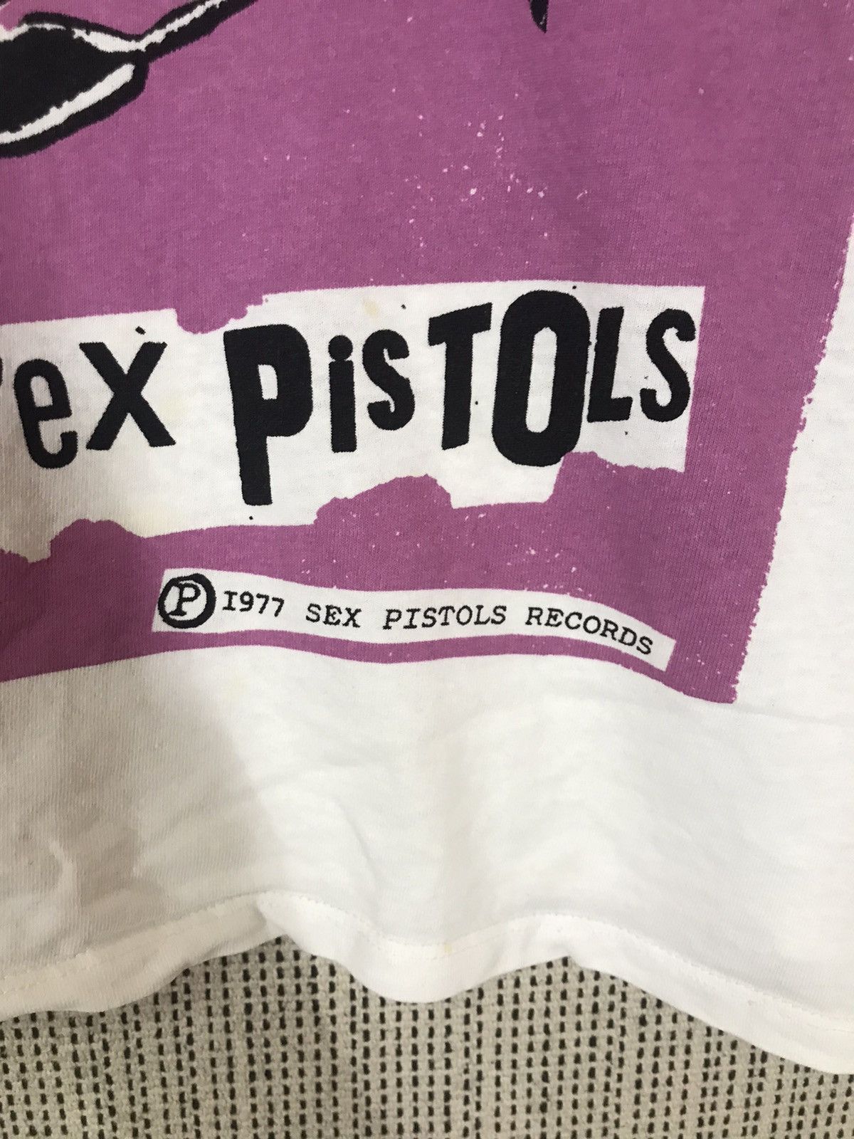 Japanese Brand ‼️SEX PISTOLS 2020 ANARCHY IN THE UK CROP TOP SIZE L‼️ Size L / US 10 / IT 46 - 3 Thumbnail