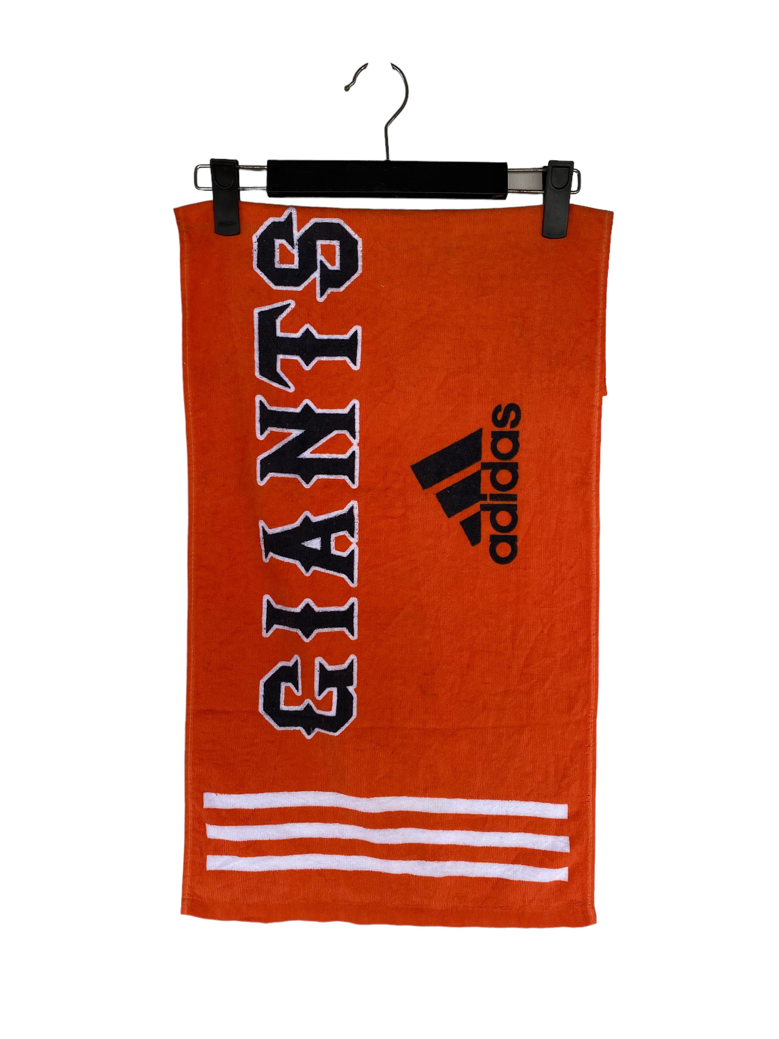 Adidas ADIDAS GIANTS sports brand hand / face towel Size ONE SIZE - 1 Thumbnail