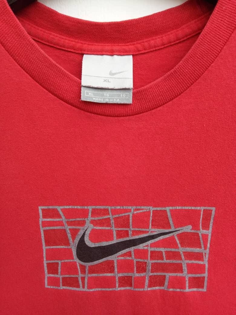 Nike VINTAGE NIKE Swoosh USA sportwear athlete tee shirt Size US XL / EU 56 / 4 - 3 Thumbnail