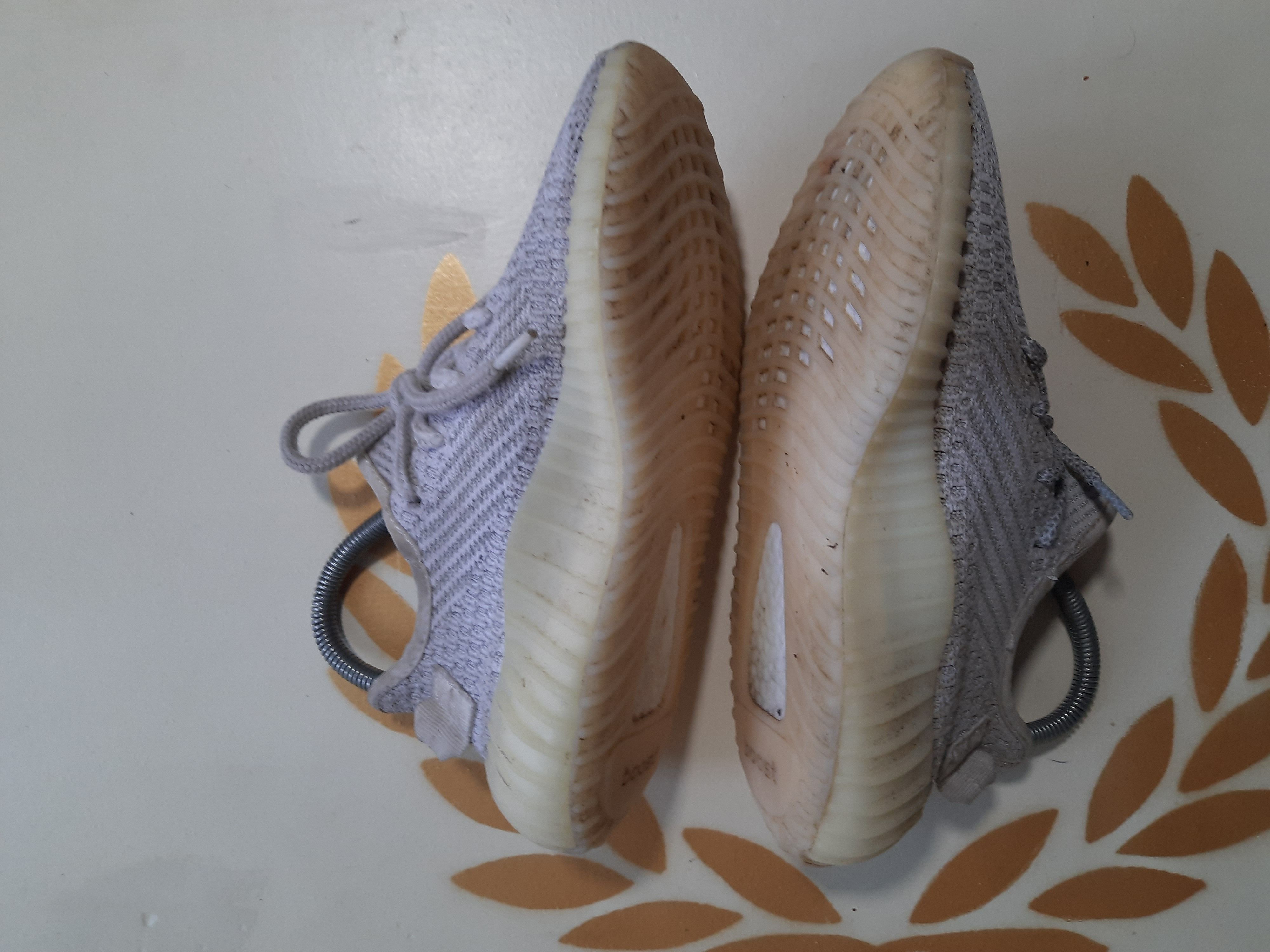 Adidas Adidas Yeezy Boost 350 V2 Static Reflective Size US 7 / IT 37 - 9 Thumbnail