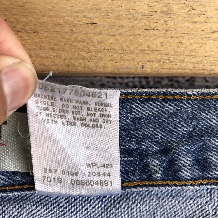 Vintage Vintage Levis 560 Jeans Light Wash Levis 560 Denim Pants | Grailed