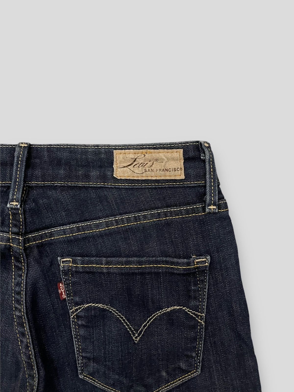 Levi's Vintage Levi's San Francisco Dark Indigo Denim Pants Size 26" / US 2 / IT 38 - 8 Thumbnail