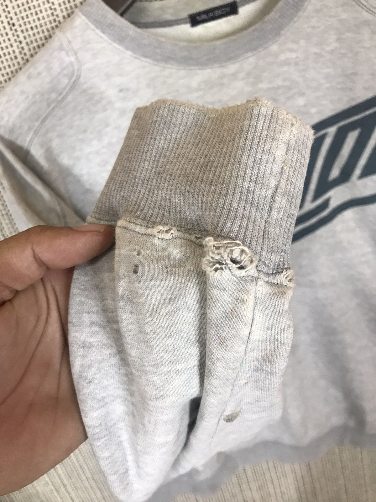 20471120 × Beauty Beast × Japanese Brand 🔥STEALS🔥VINTAGE 90s MILKBOY SWEATSHIRT SPELLOUT DISTRESSED Size US XL / EU 56 / 4 - 9 Thumbnail