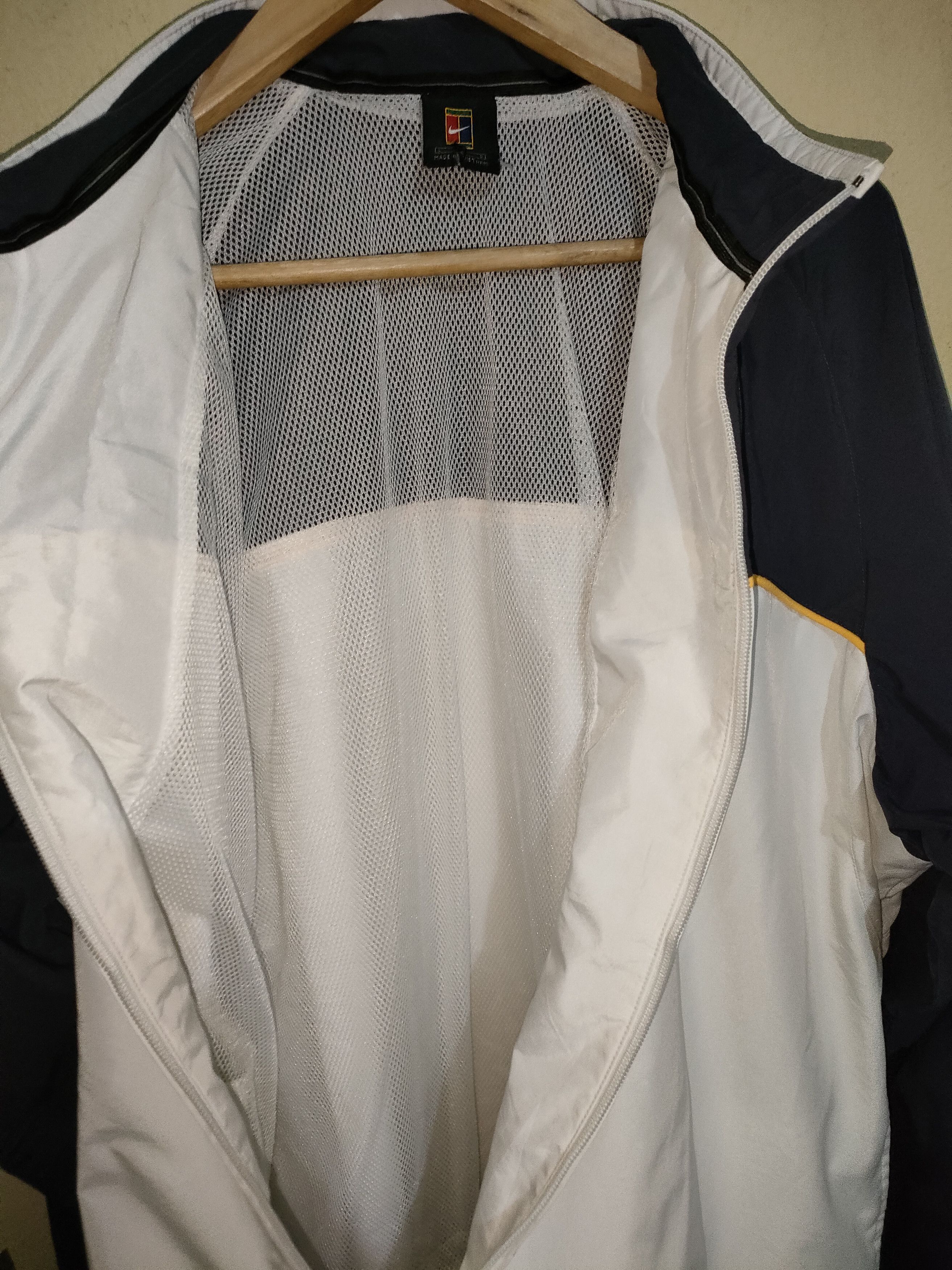 Nike × Vintage Vintage Nike Court Jacket Size US L / EU 52-54 / 3 - 5 Thumbnail