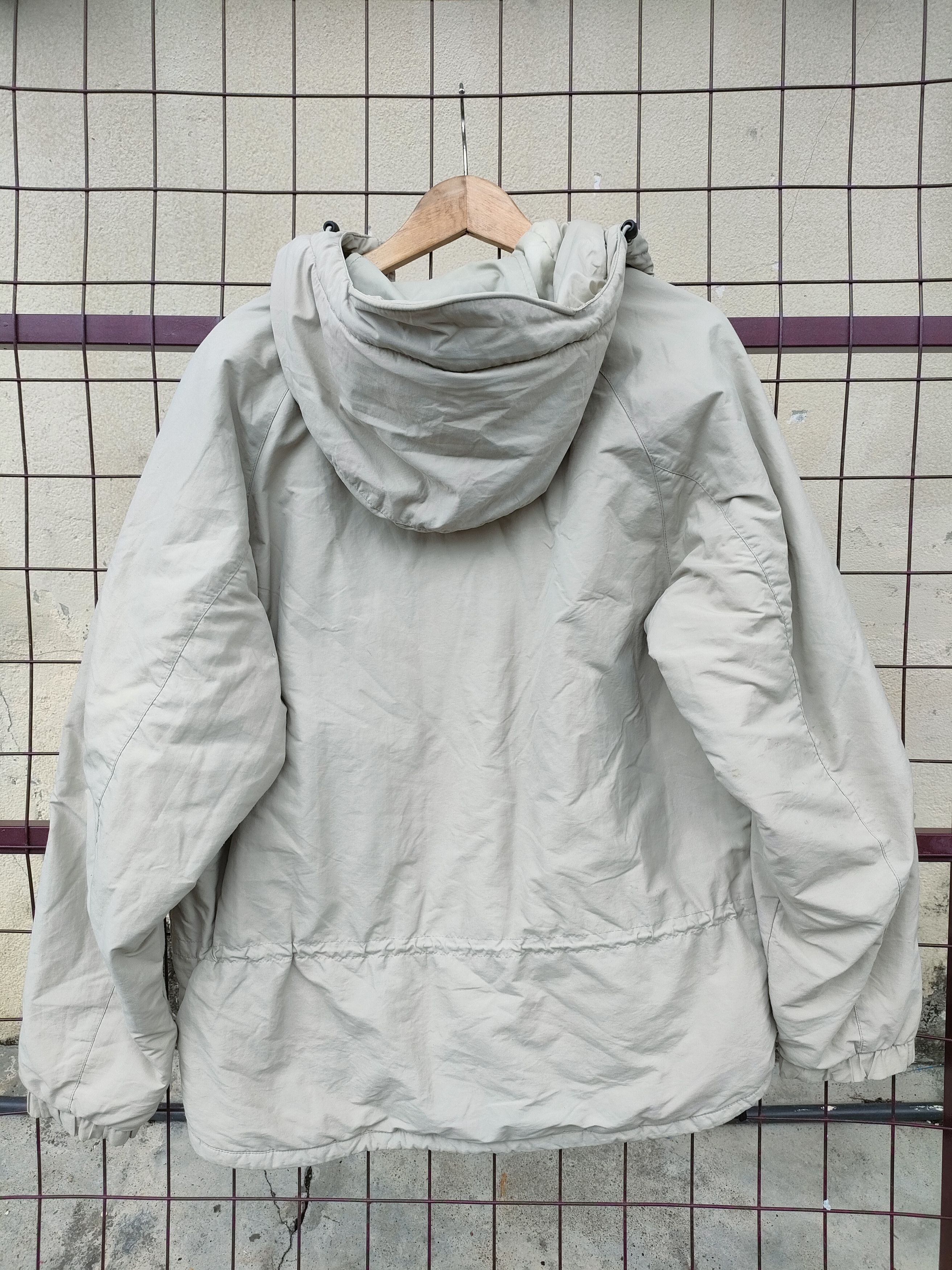 Nike Vintage Nike Puffer Jacket Size US L / EU 52-54 / 3 - 4 Thumbnail