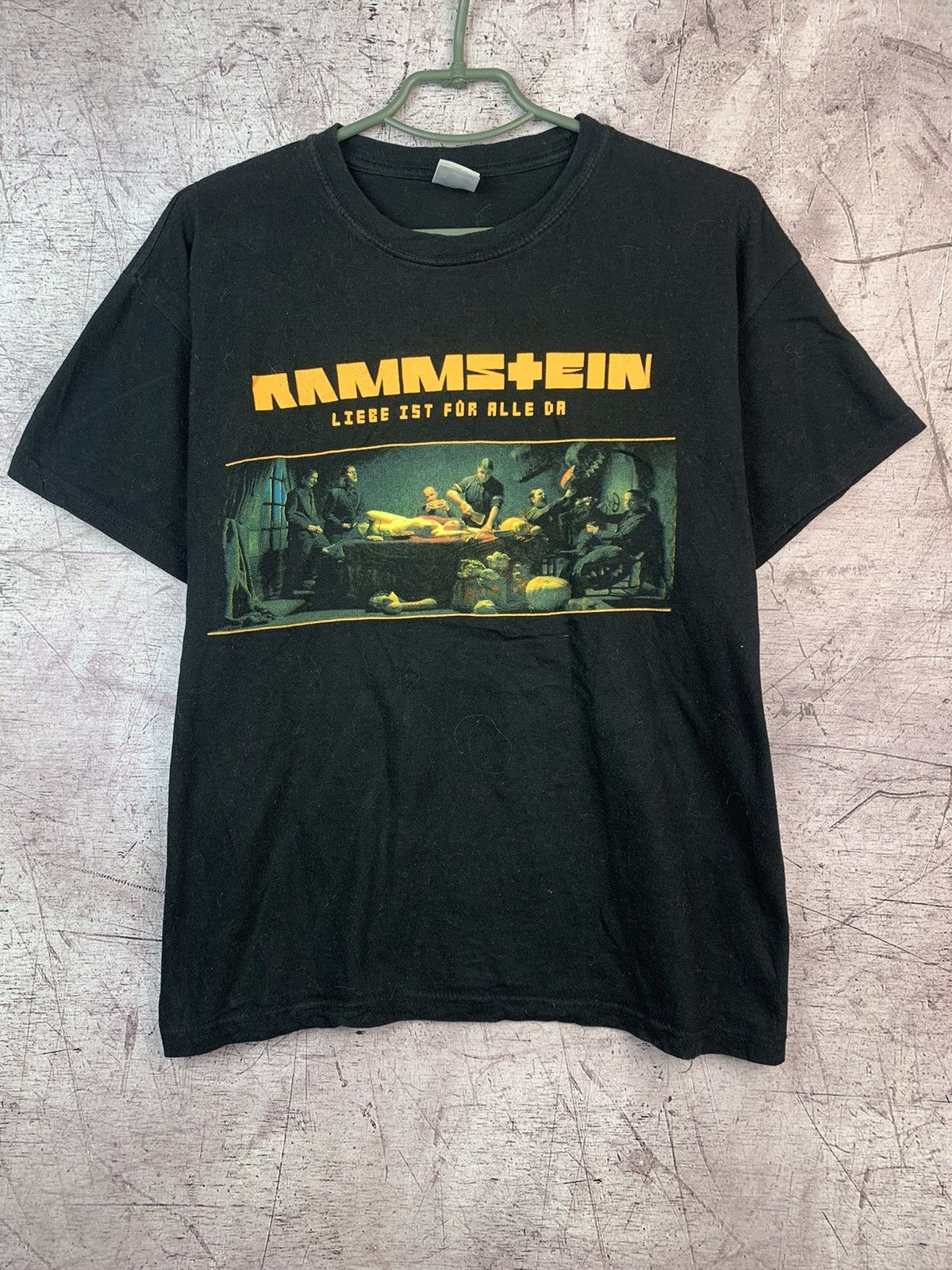 Band Tees Vintage Rammstein Liebe Ist Fur Alle Da Black Band T-Shirt Size US L / EU 52-54 / 3 - 1 Thumbnail