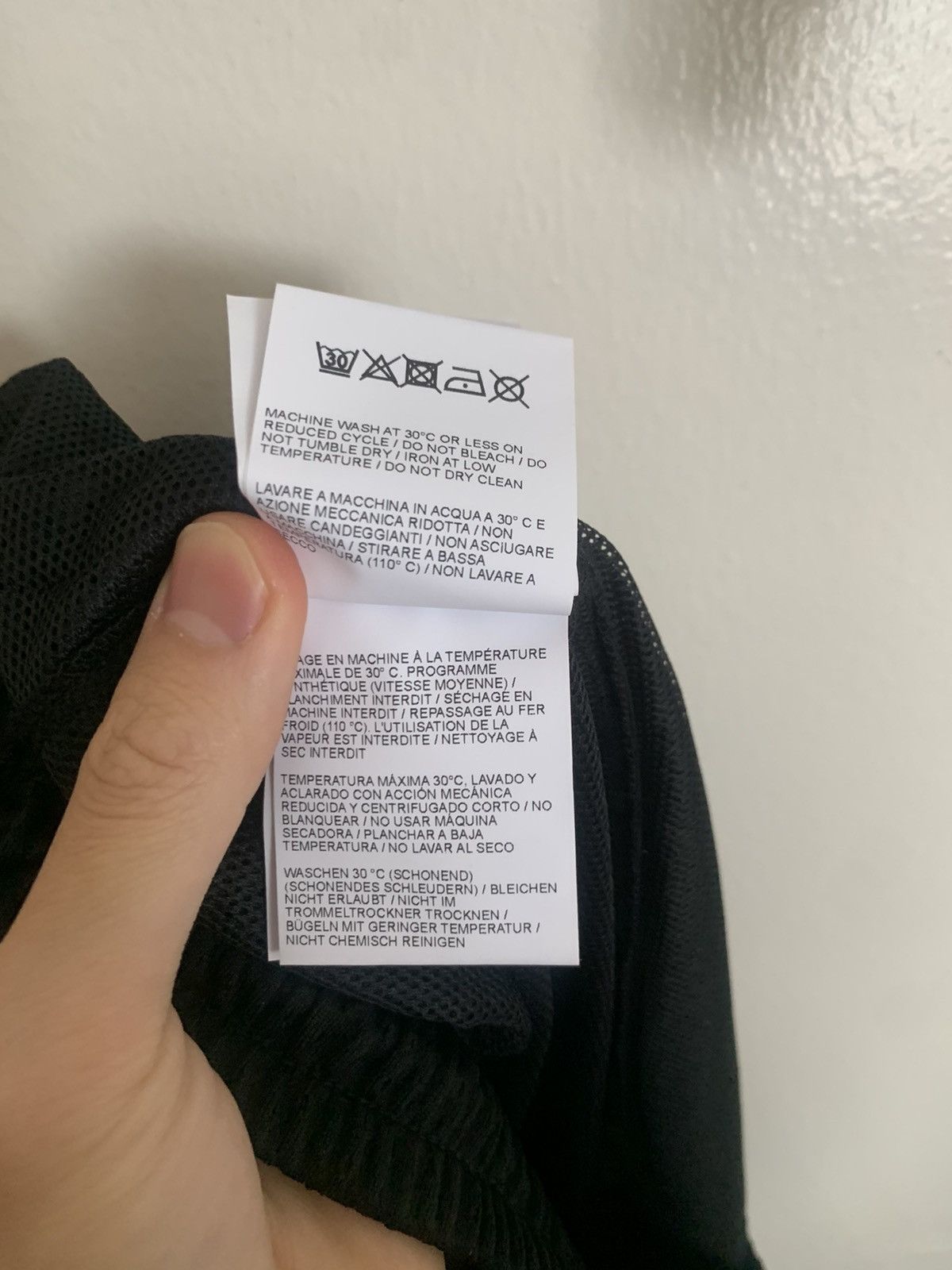 Off-White New w/ Tags Off-White Caravaggio Mesh Shorts Black Size US 30 / EU 46 - 8 Thumbnail