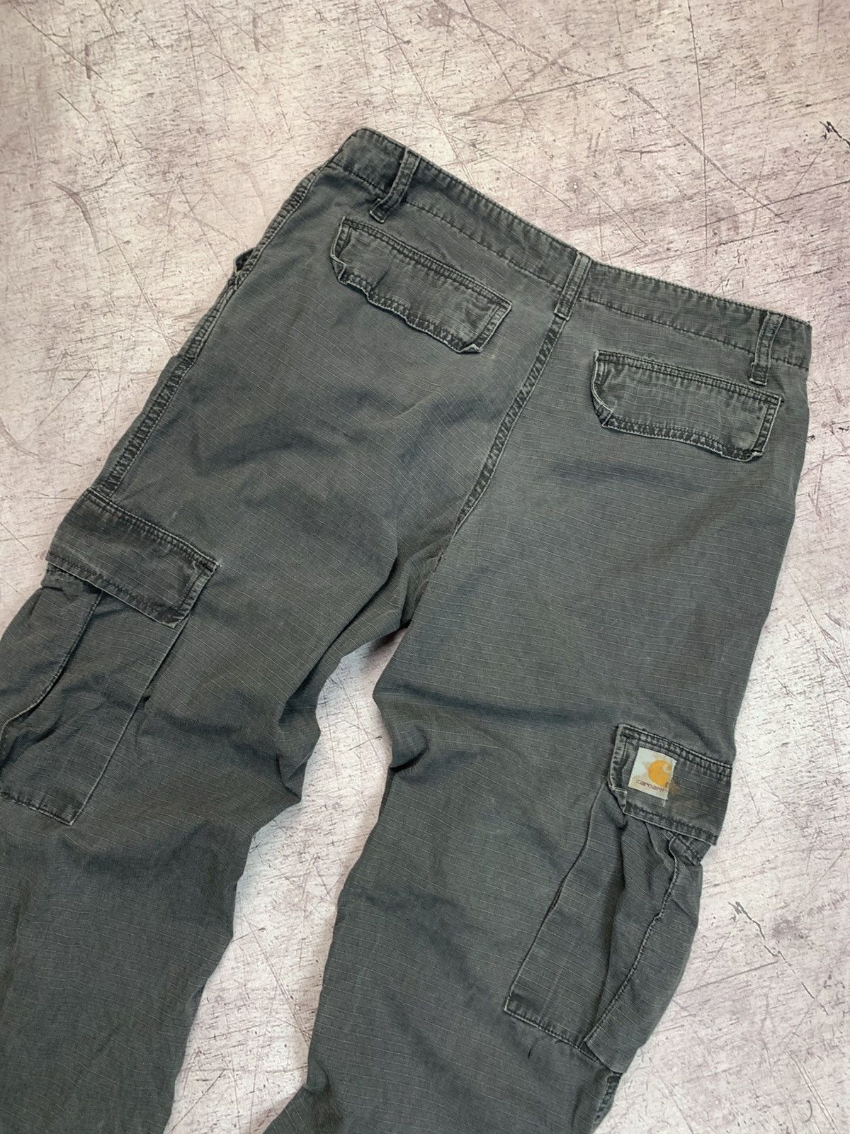 Carhartt × Carhartt Wip × Vintage Vintage Carhartt Cargo Y2K Pants Size US 31 - 15 Thumbnail