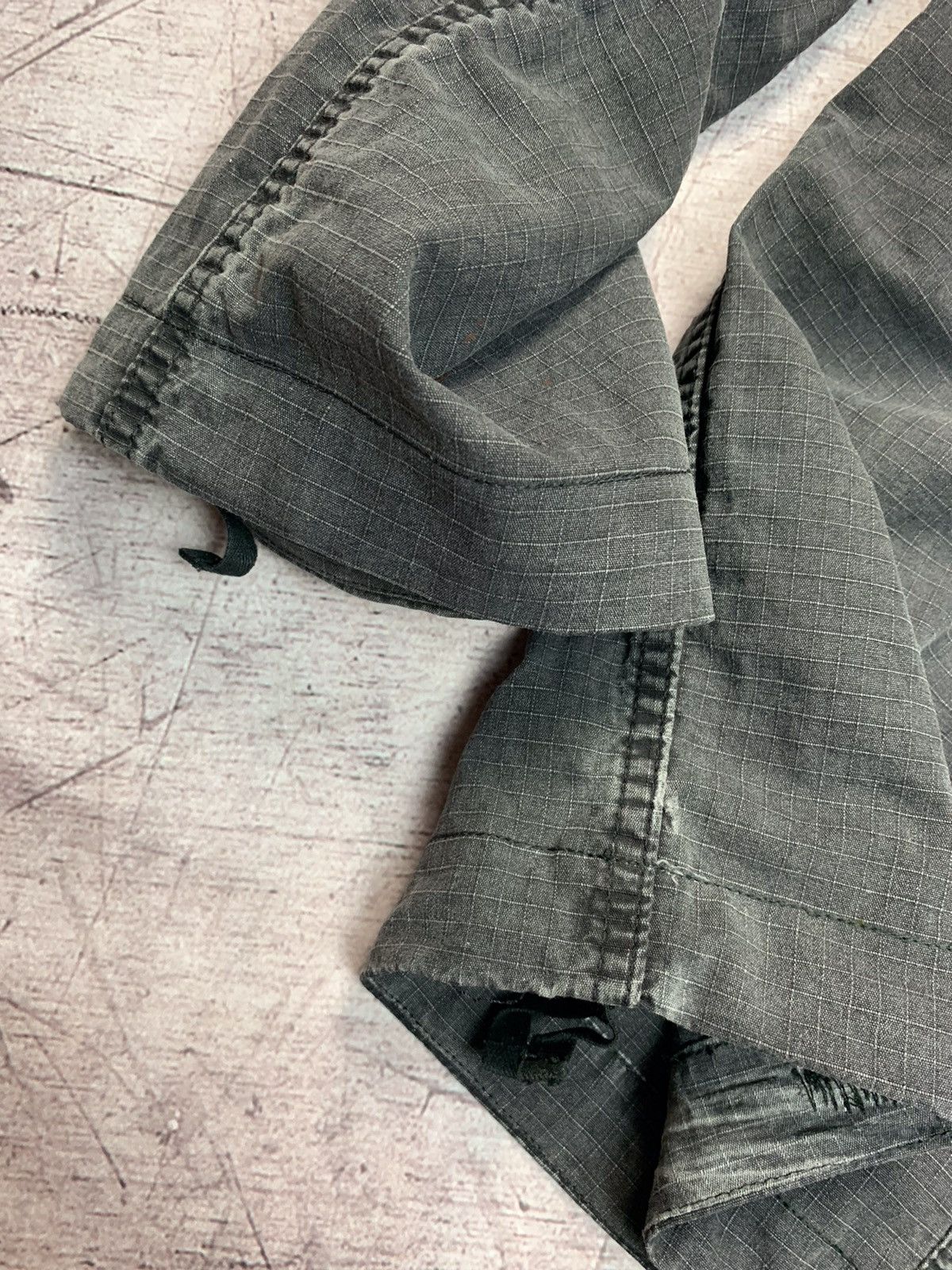 Carhartt × Carhartt Wip × Vintage Vintage Carhartt Cargo Y2K Pants Size US 31 - 18 Thumbnail