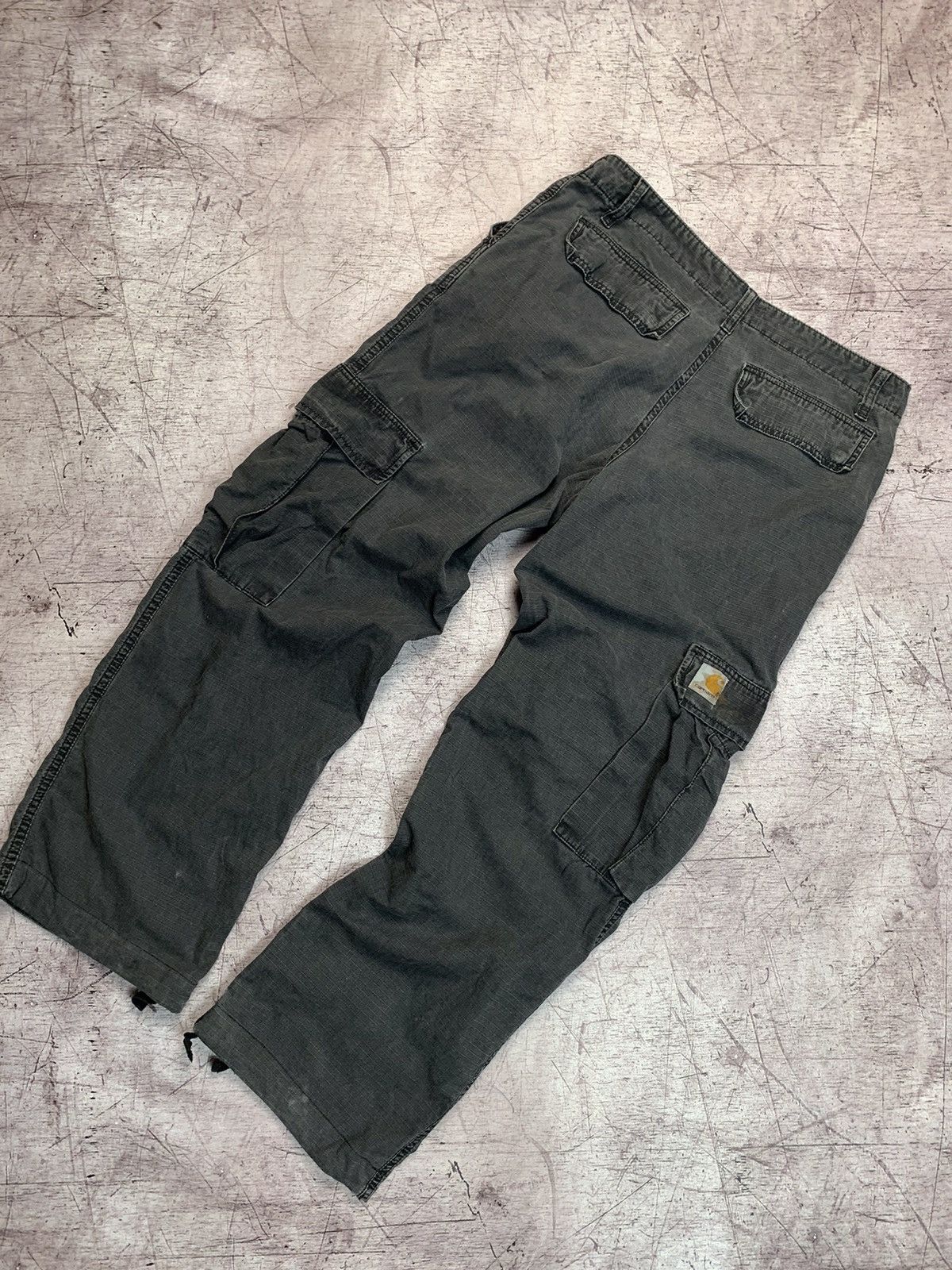 Carhartt × Carhartt Wip × Vintage Vintage Carhartt Cargo Y2K Pants Size US 31 - 12 Thumbnail