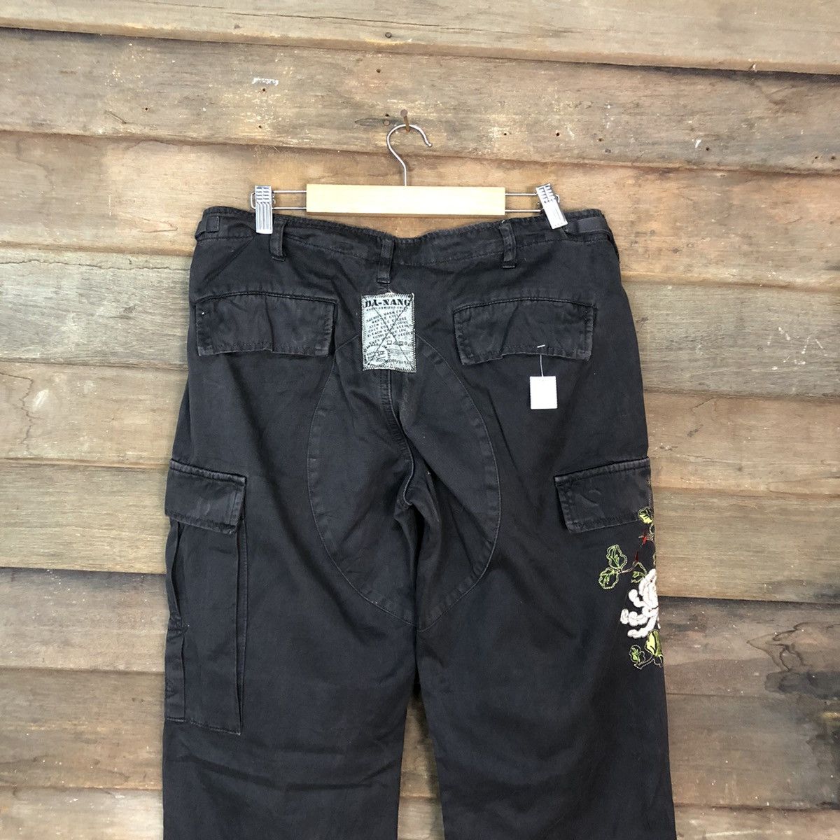 Japanese Brand DLL Da-Nang embroidered flower Black Cargo Pants #c1206DL Size US 32 / EU 48 - 10 Thumbnail