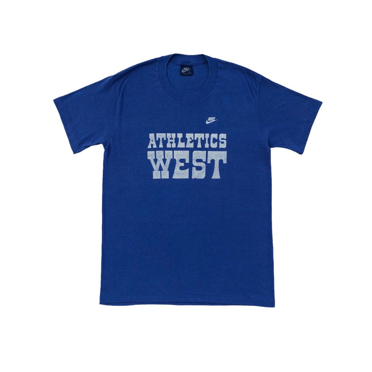 Nike 🔥RARE🔥Vintage 80s Nike Blue Tag Athletics West Tee Size US M / EU 48-50 / 2 - 2 Thumbnail