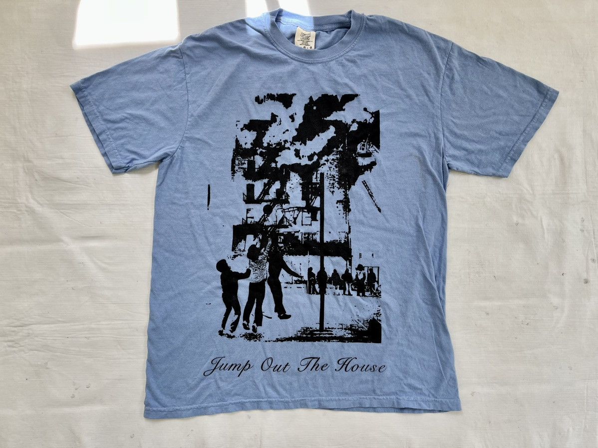 Vintage Jump out the house tee Size US L / EU 52-54 / 3 - 1 Thumbnail