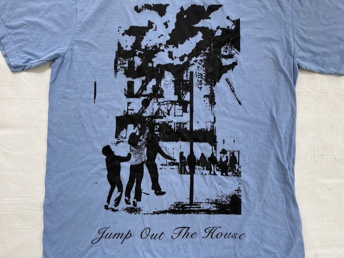 Vintage Jump out the house tee Size US L / EU 52-54 / 3 - 2 Thumbnail
