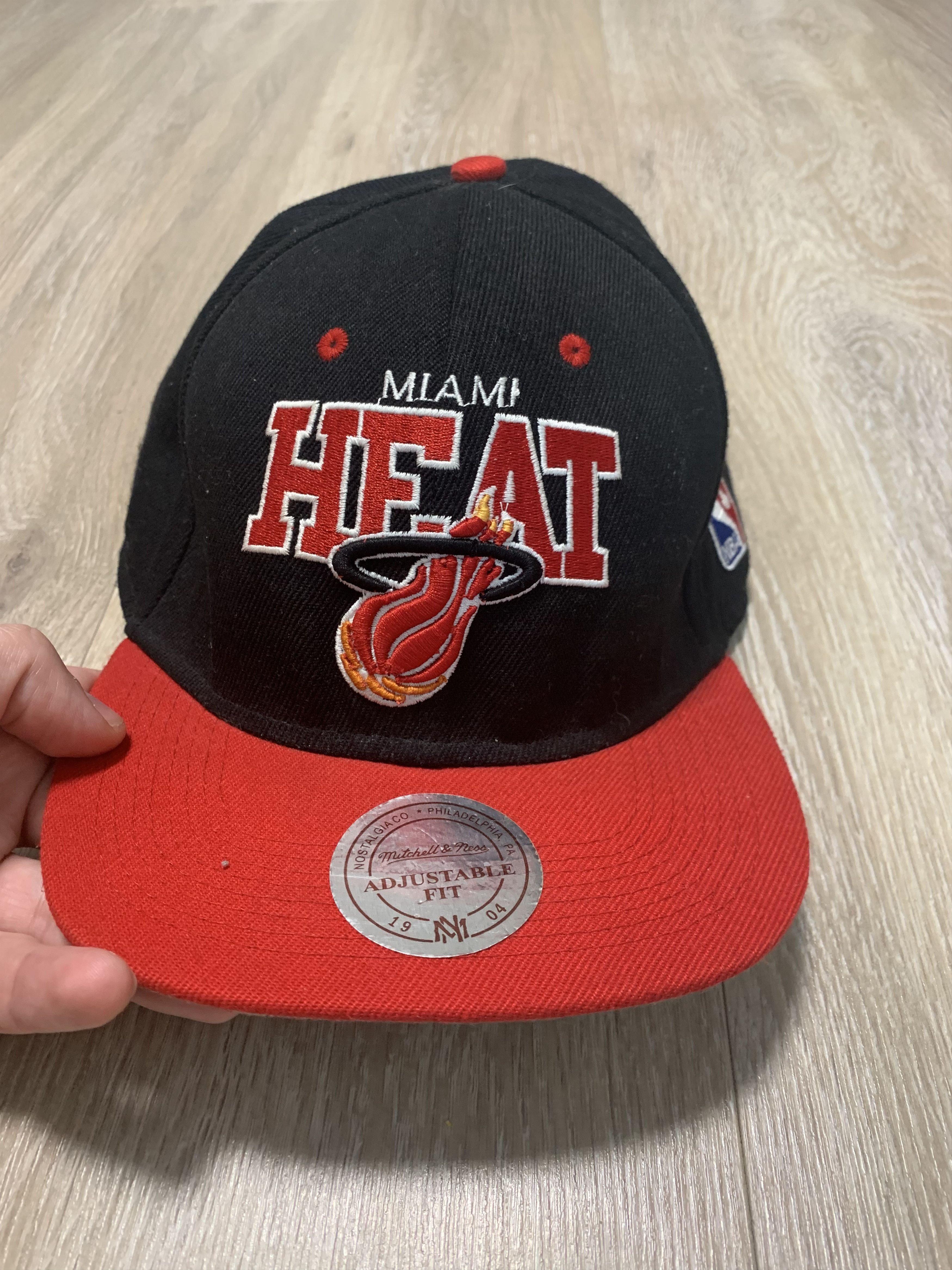 Mitchell & Ness Miami heat cap Mitchell & ness Size ONE SIZE - 5 Thumbnail