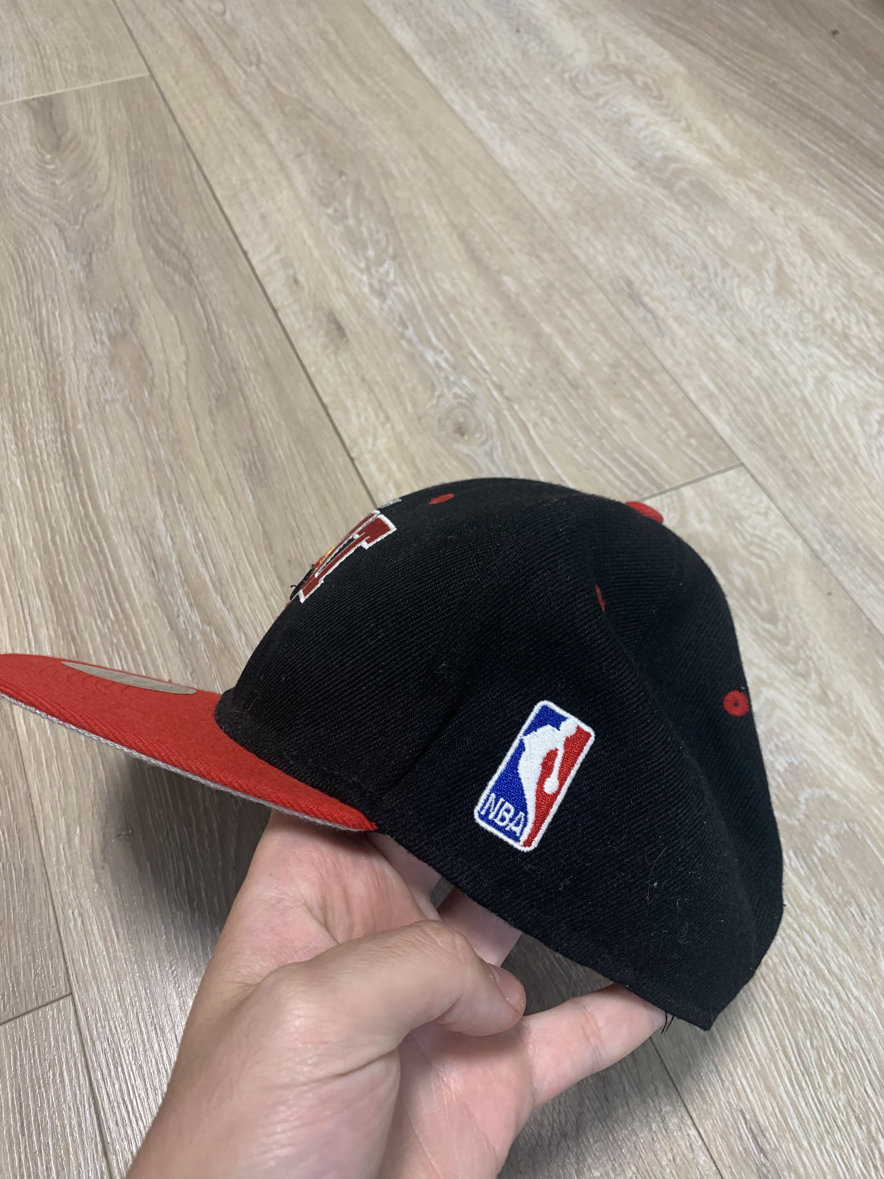 Mitchell & Ness Miami heat cap Mitchell & ness Size ONE SIZE - 2 Thumbnail