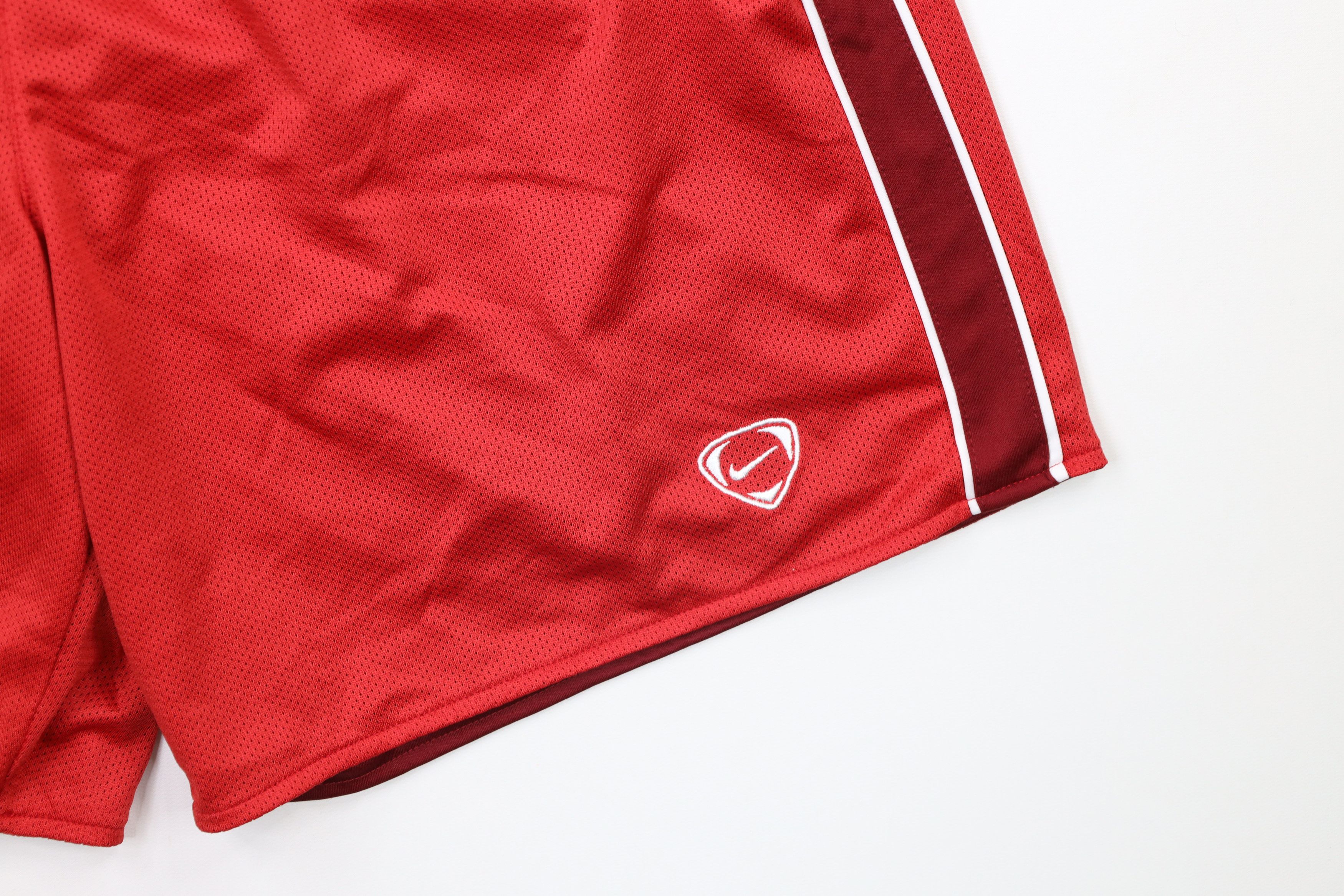 Nike Vintage Nike Reversible Travis Scott Swoosh Soccer Shorts Size US 32 / EU 48 - 9 Thumbnail