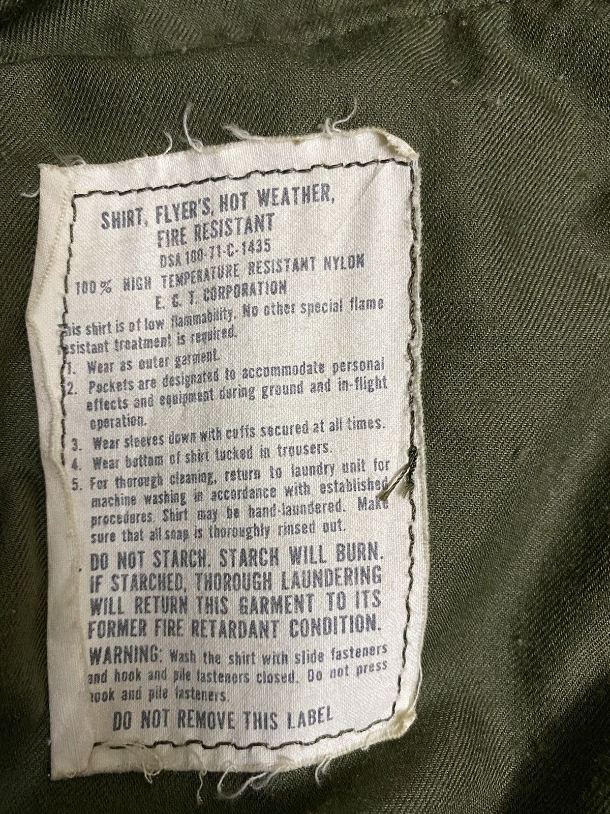Vintage Vintage Military Long Sleeve Zipper Shirts Size US XL / EU 56 / 4 - 12 Thumbnail