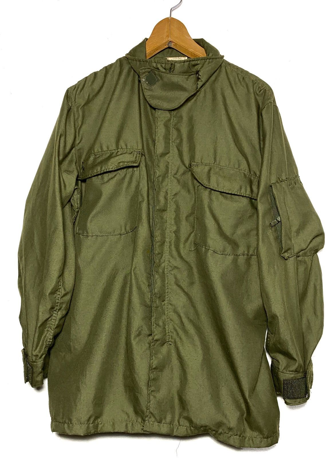 Vintage Vintage Military Long Sleeve Zipper Shirts Size US XL / EU 56 / 4 - 1 Thumbnail