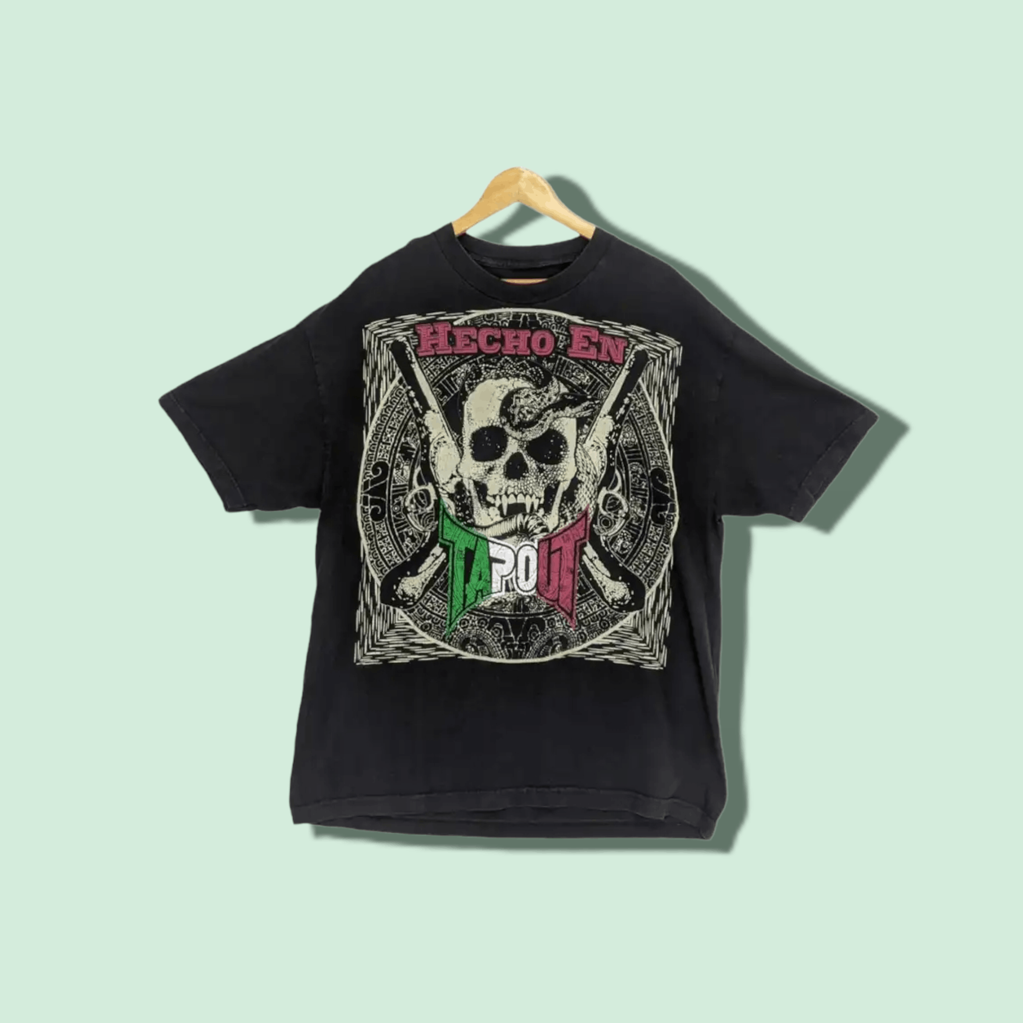 Japanese Brand Vintage Y2k TAP OUT Hecho En Skull Big Graphic Image T-Shirt Size US XL / EU 56 / 4 - 2 Thumbnail
