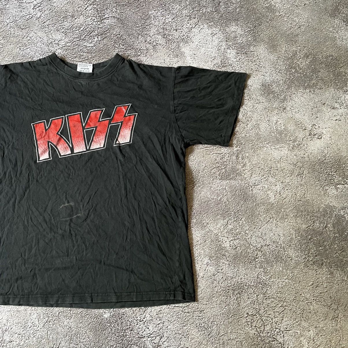 Vintage Vintage 90s Kiss Band Tee Sun Faded Graphic Grunge Boxy XL Size US XL / EU 56 / 4 - 2 Thumbnail
