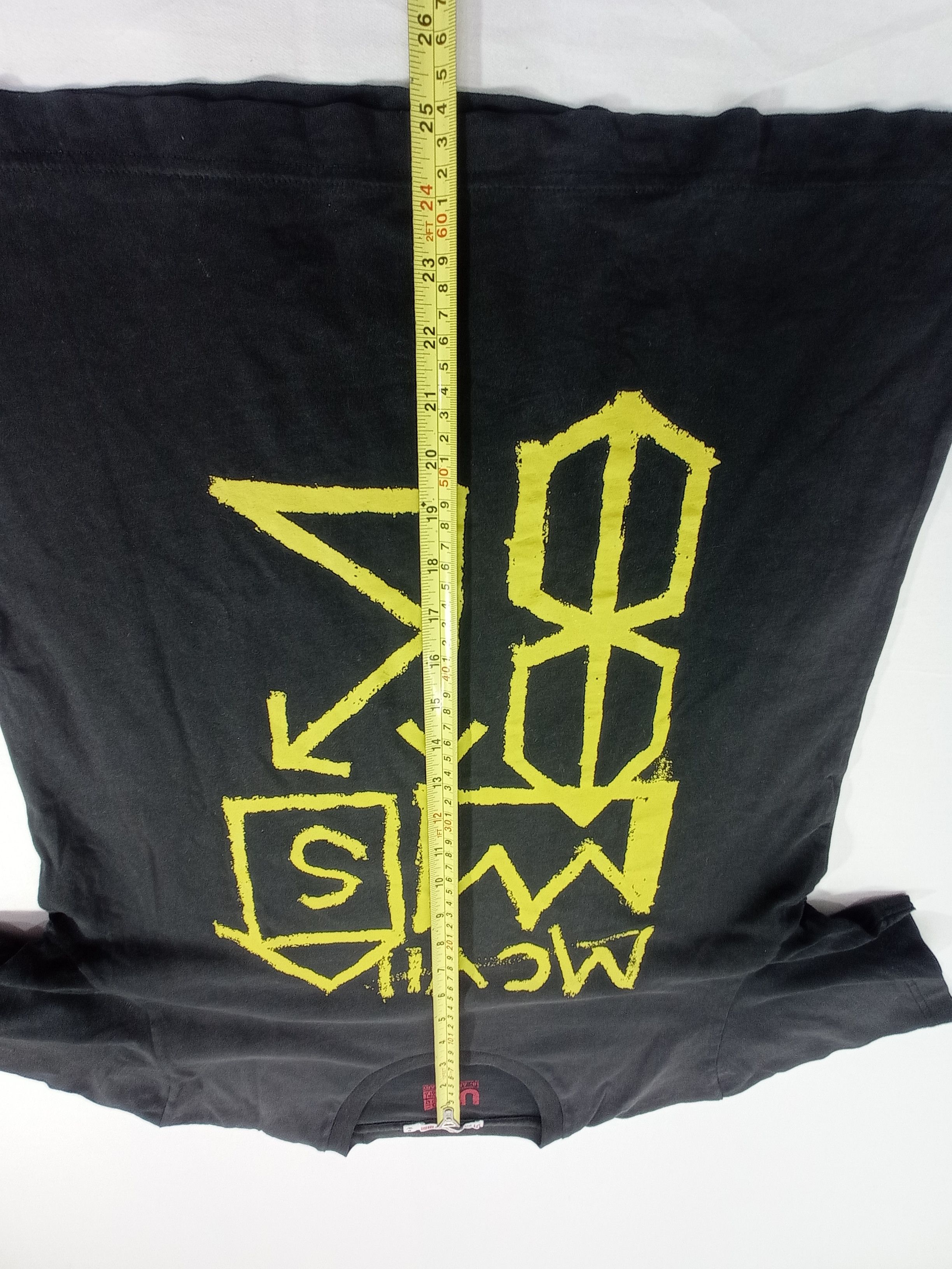 Jean-Michel Basquiat × Uniqlo Jean Michel Basquiat X Uniqlo T shirt Size US M / EU 48-50 / 2 - 5 Thumbnail