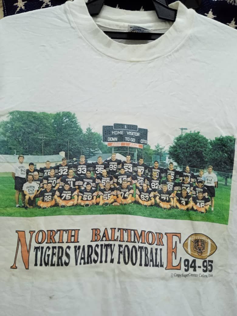 Hanes × NFL × Vintage 🔥BIN/OFFER🔥 VINTAGE NORTH BALTIMORE TIGERS NFL Size US XL / EU 56 / 4 - 3 Thumbnail