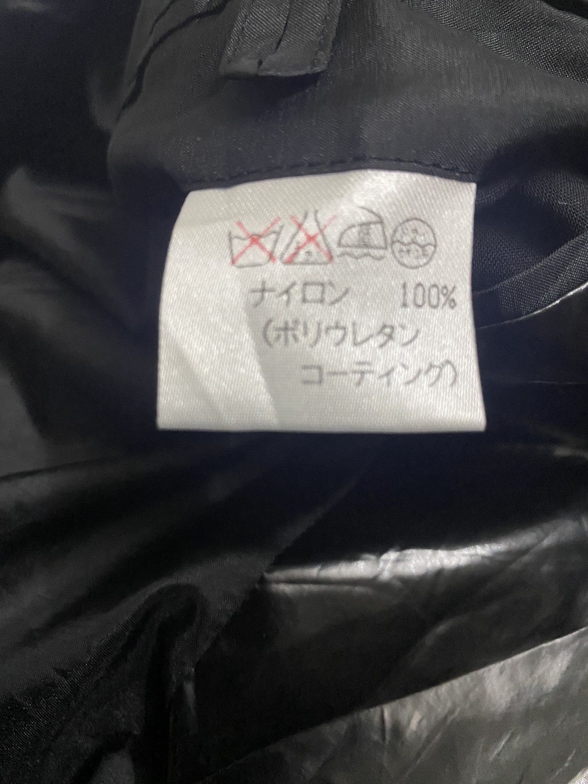 Issey Miyake Harajuku Heat 🔥🔥Issey Miyake Black lightning Trench Coat Size US L / EU 52-54 / 3 - 7 Thumbnail