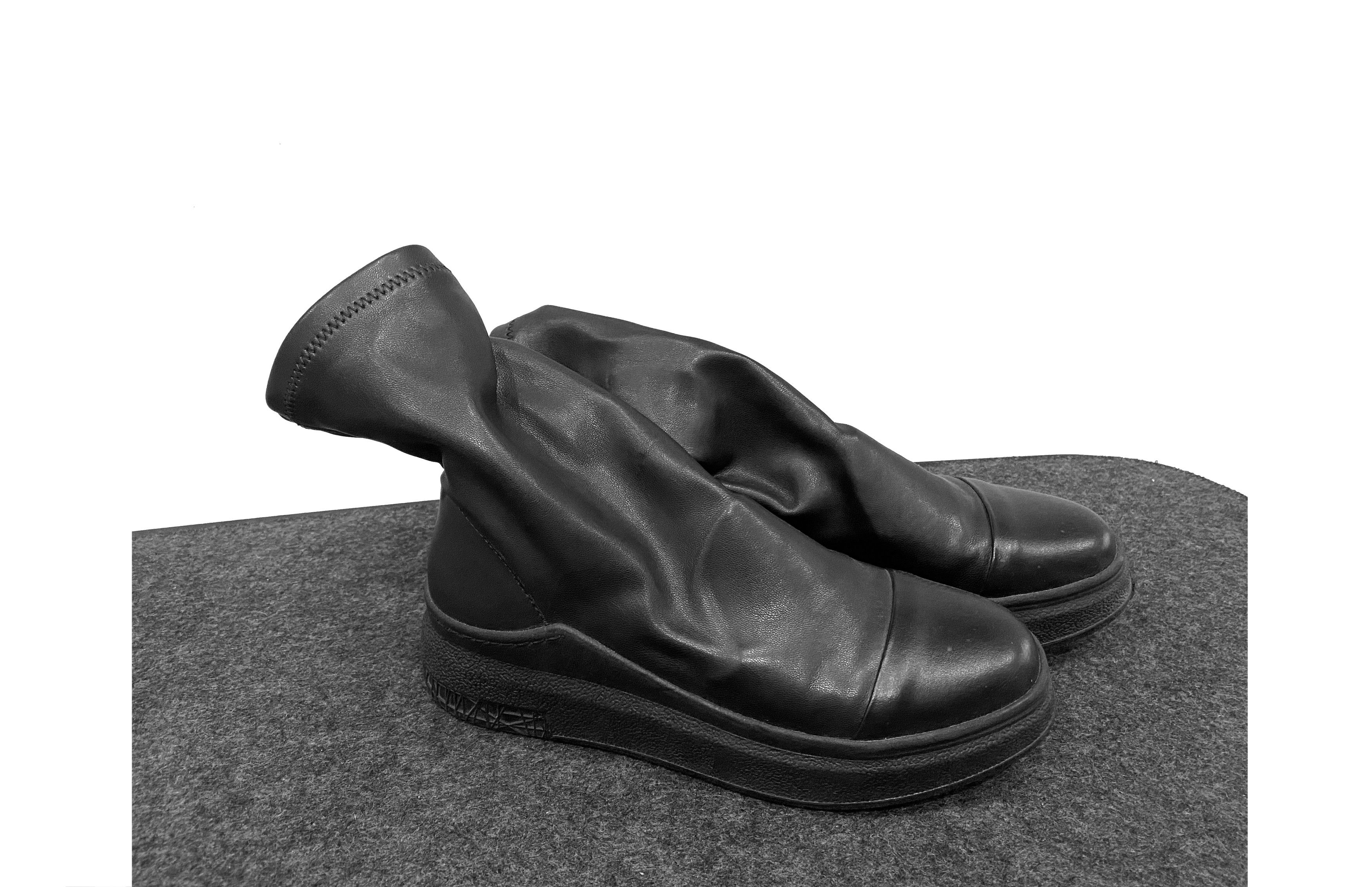 image of Cinzia Araia Cinzia Arai Socks Sneakers in Black, Men's (Size 6)