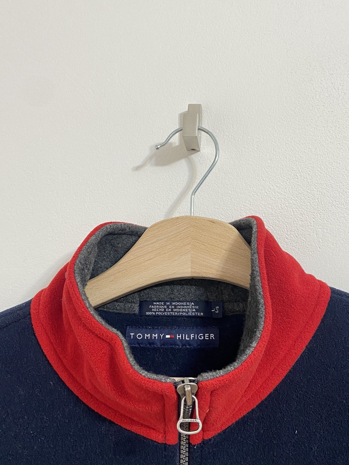 Tommy Hilfiger Tommy Hilfiger Vintage Zip Fleece Size US L / EU 52-54 / 3 - 3 Thumbnail