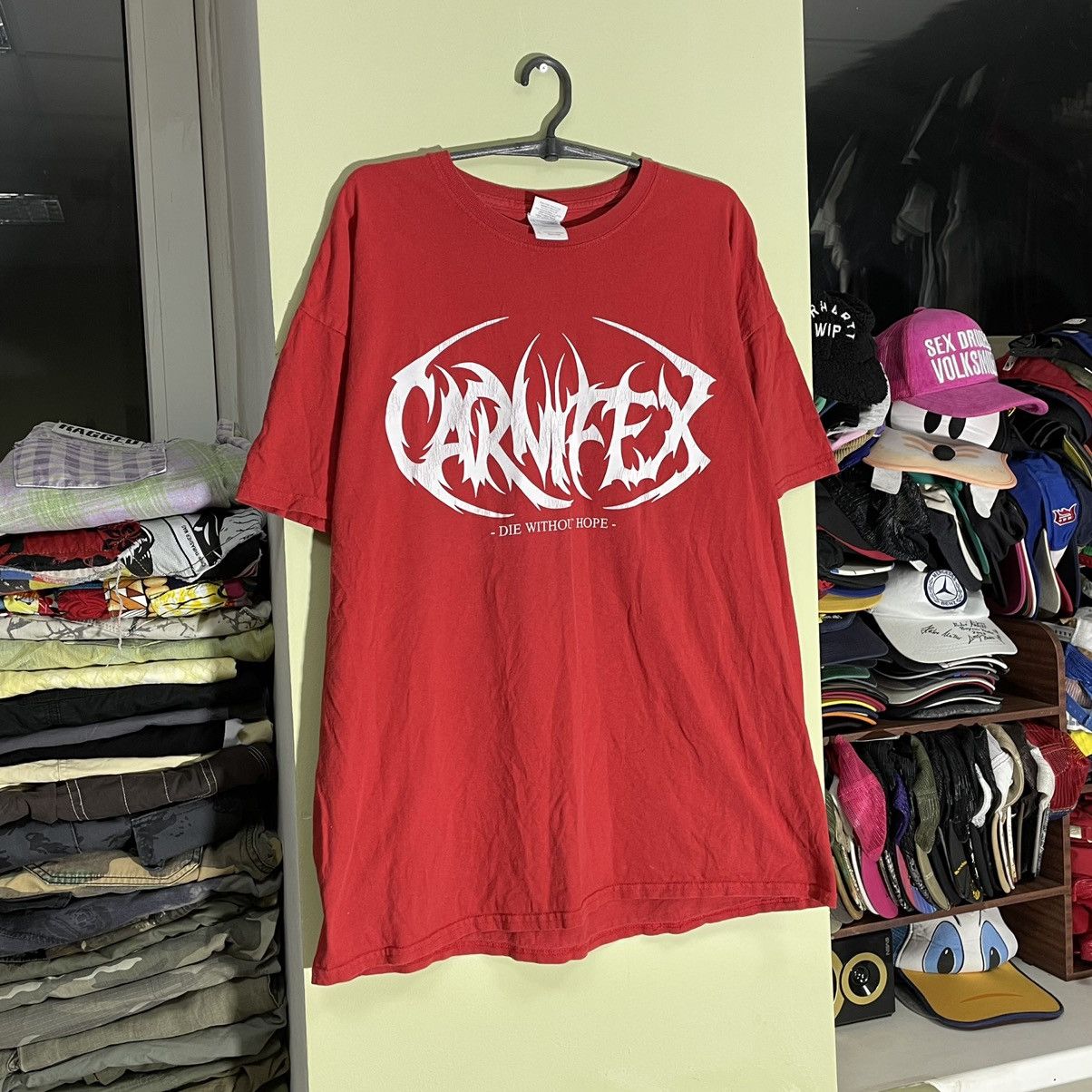 Vintage Vintage Y2K Graphic Band Tee Red Oversized Horror Punk XL Size US XL / EU 56 / 4 - 2 Thumbnail