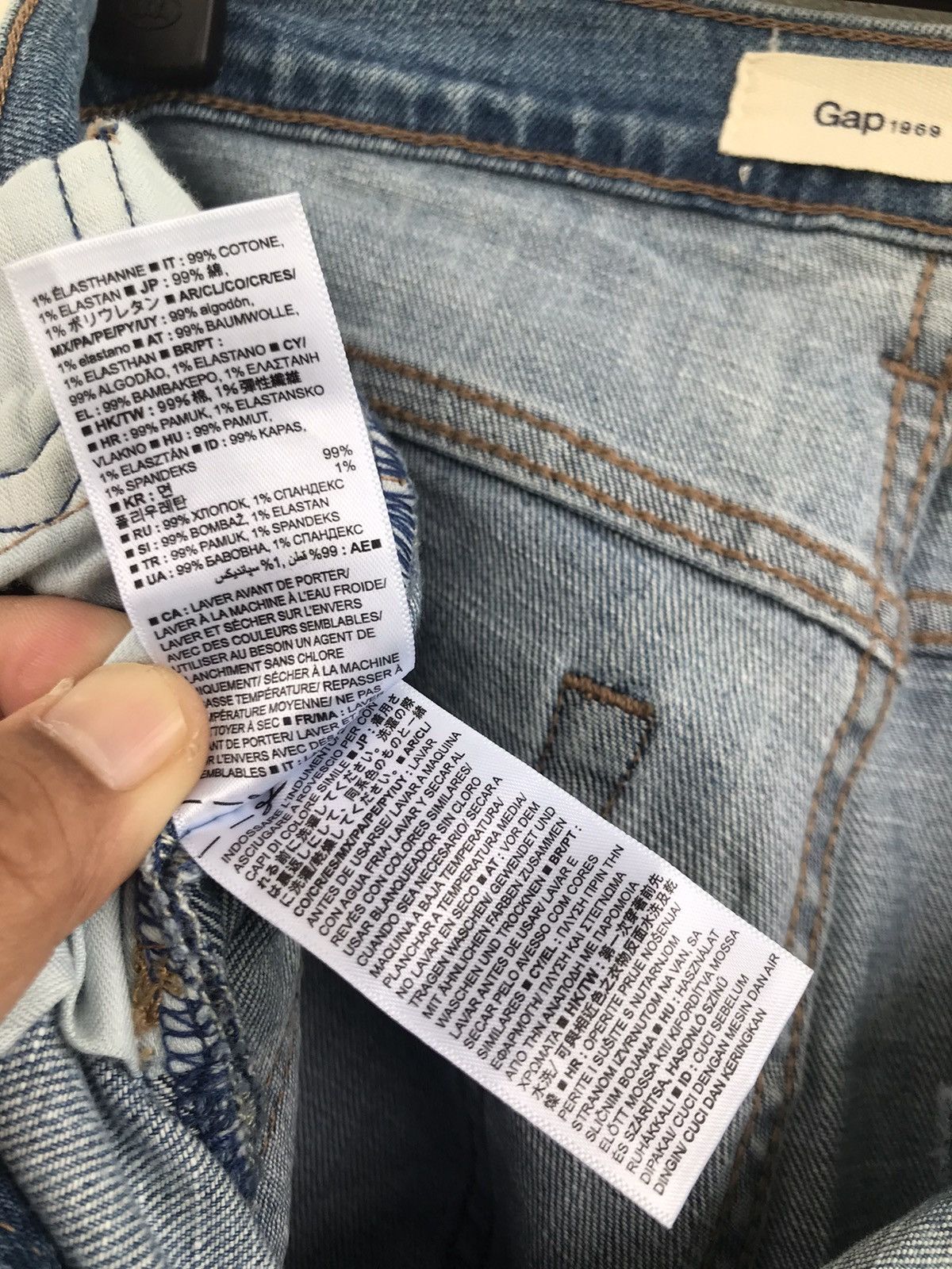 Gap Gap 1969 Distressed ripped Slim Fit denim jeans Size US 28 / EU 44 - 19 Thumbnail