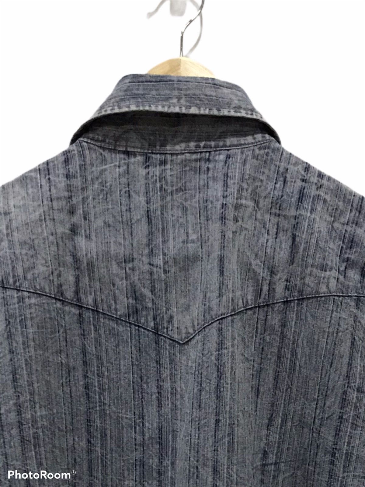 Japanese Brand Rare 🔥Vintage zip up tye die denim shirt Size US L / EU 52-54 / 3 - 7 Thumbnail