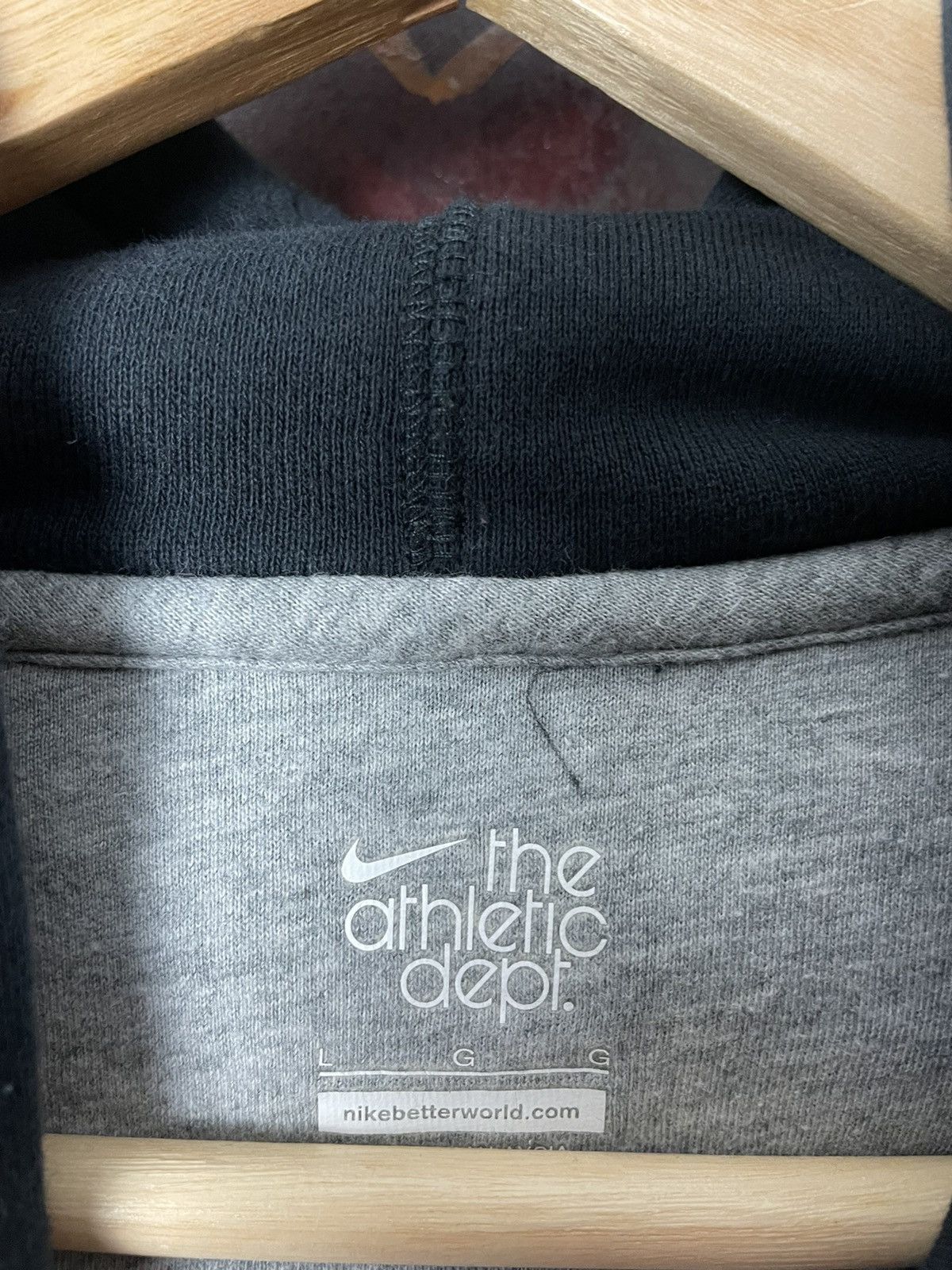 Nike Nike Vintage 00s Y2k Rare Skull Logo Black Hoodie Streetwear Size US L / EU 52-54 / 3 - 3 Thumbnail