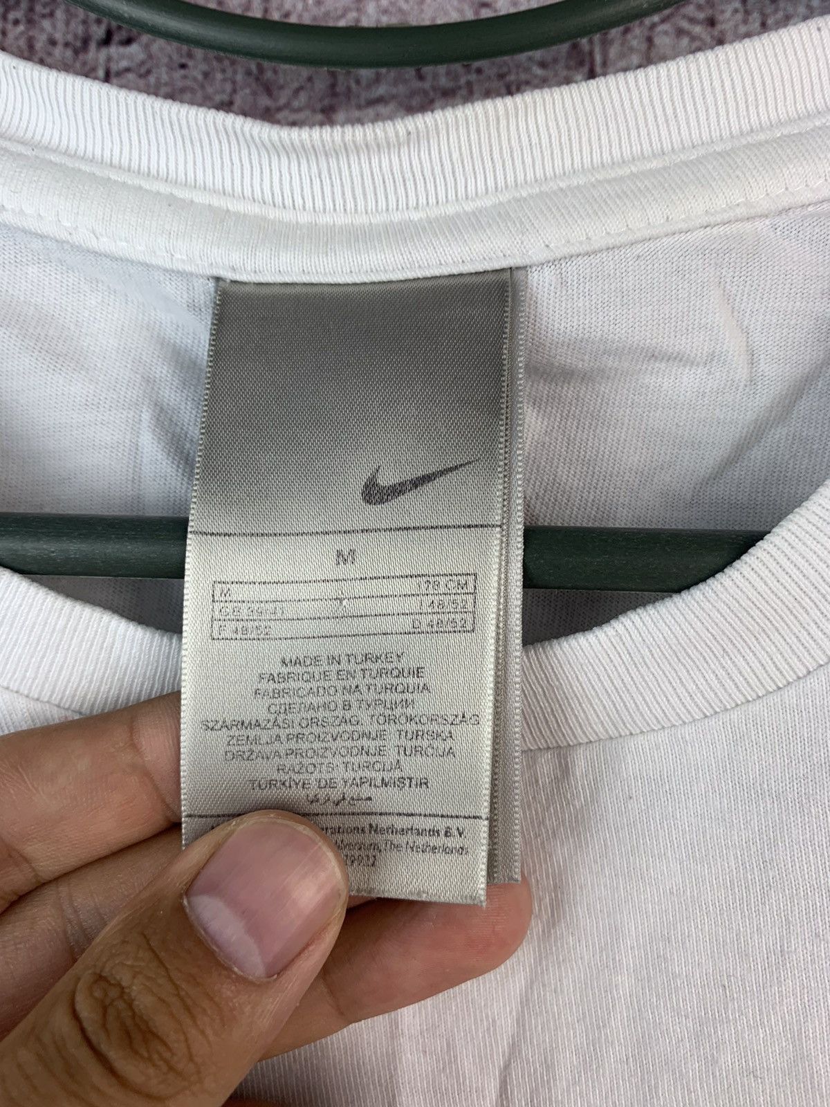 Nike Vintage Nike T Shirt Size US M / EU 48-50 / 2 - 7 Thumbnail