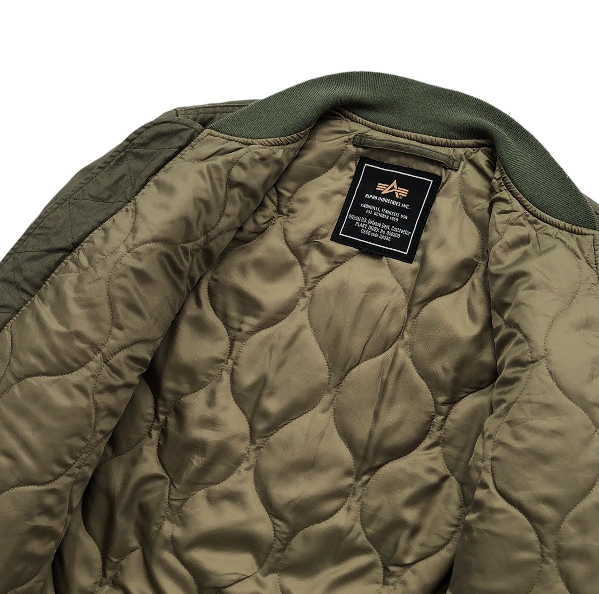 Alpha Industries Alpha Industries Men's Souvenir MA-1 Flight Jacket Size US M / EU 48-50 / 2 - 14 Thumbnail