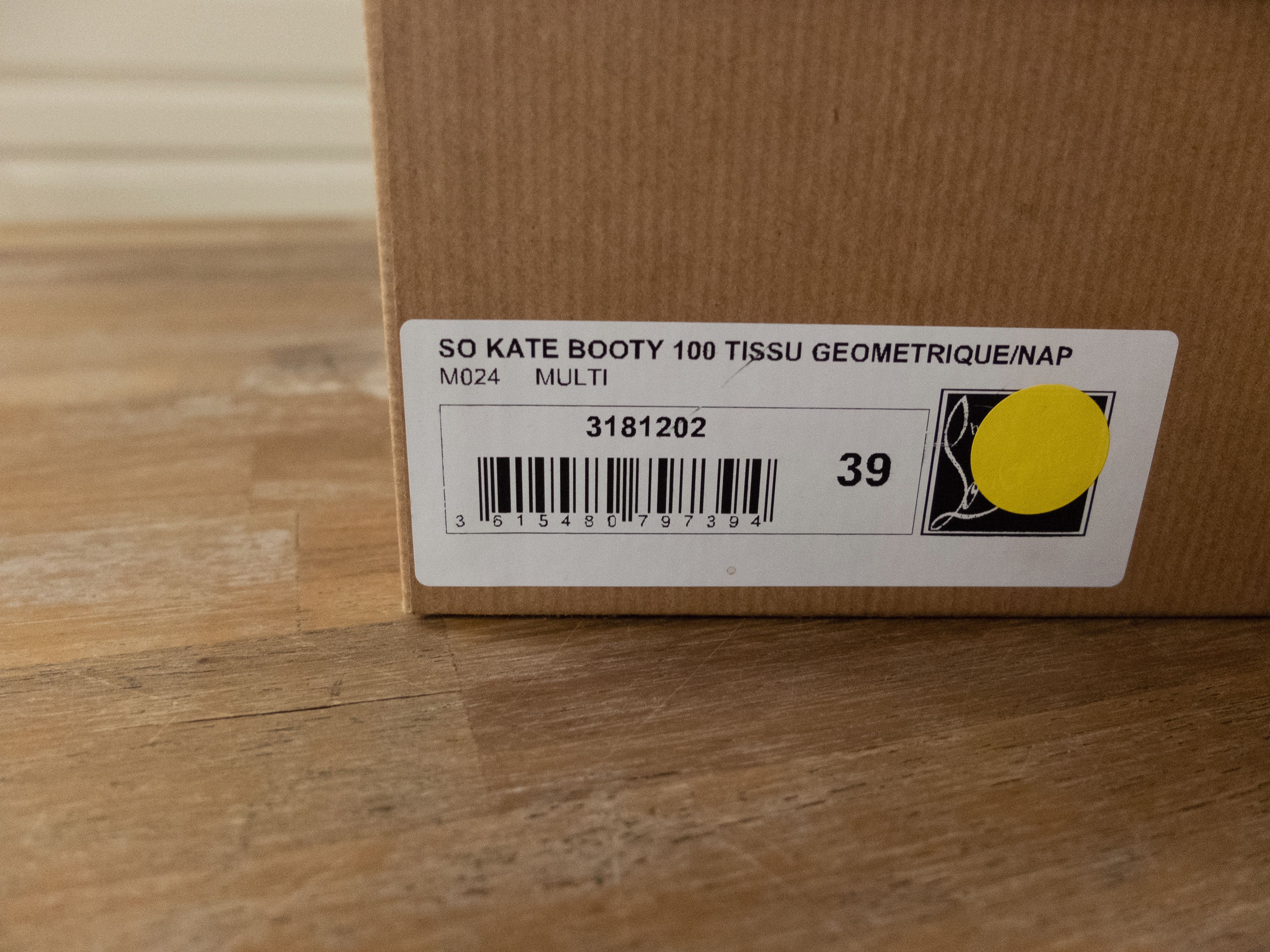Christian Louboutin CHRISTIAN LOUBOUTIN So Kate Booty geometric ankle boots 9 39 Size US 9 / IT 39 - 12 Thumbnail