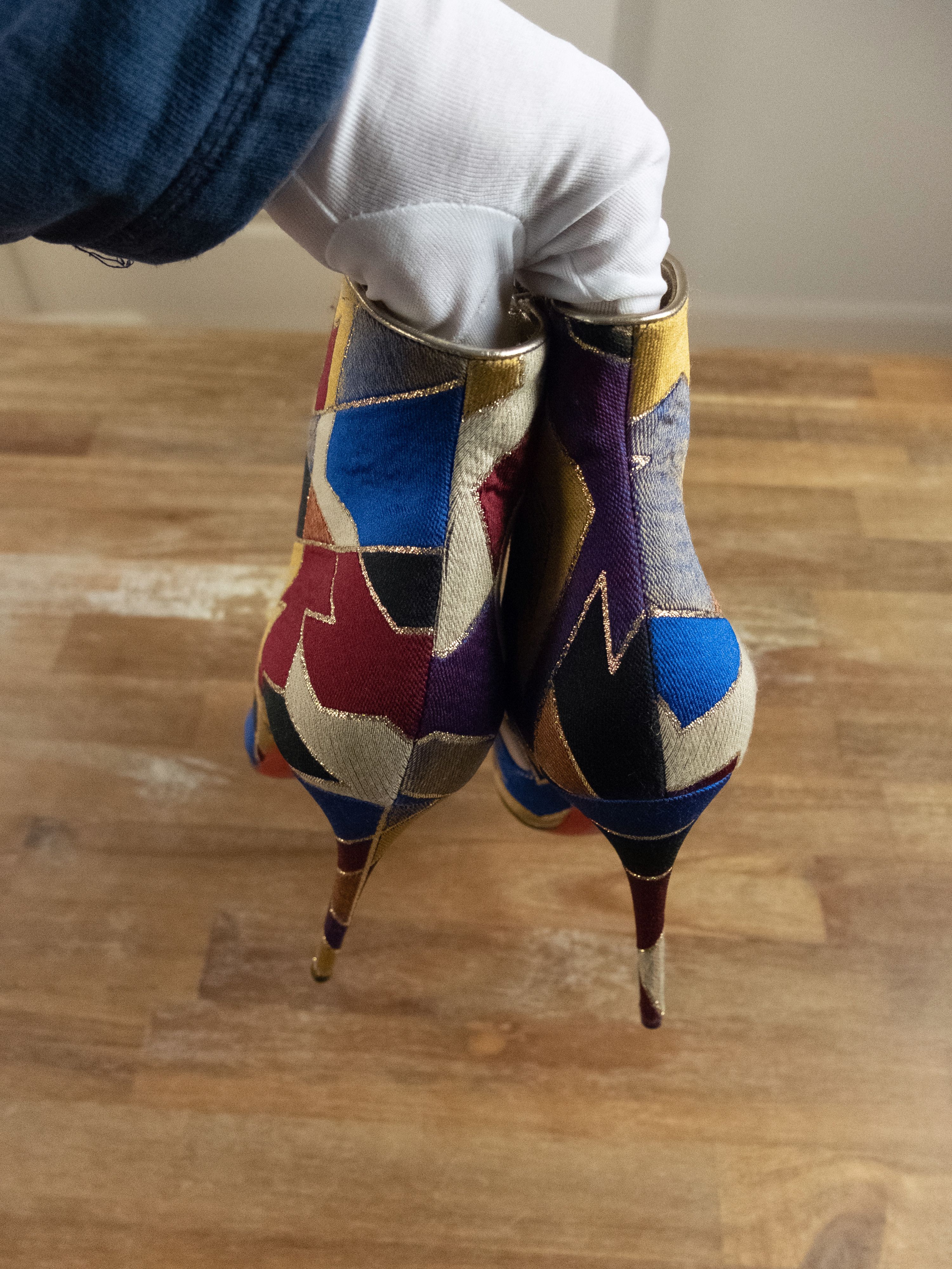 Christian Louboutin CHRISTIAN LOUBOUTIN So Kate Booty geometric ankle boots 9 39 Size US 9 / IT 39 - 4 Thumbnail