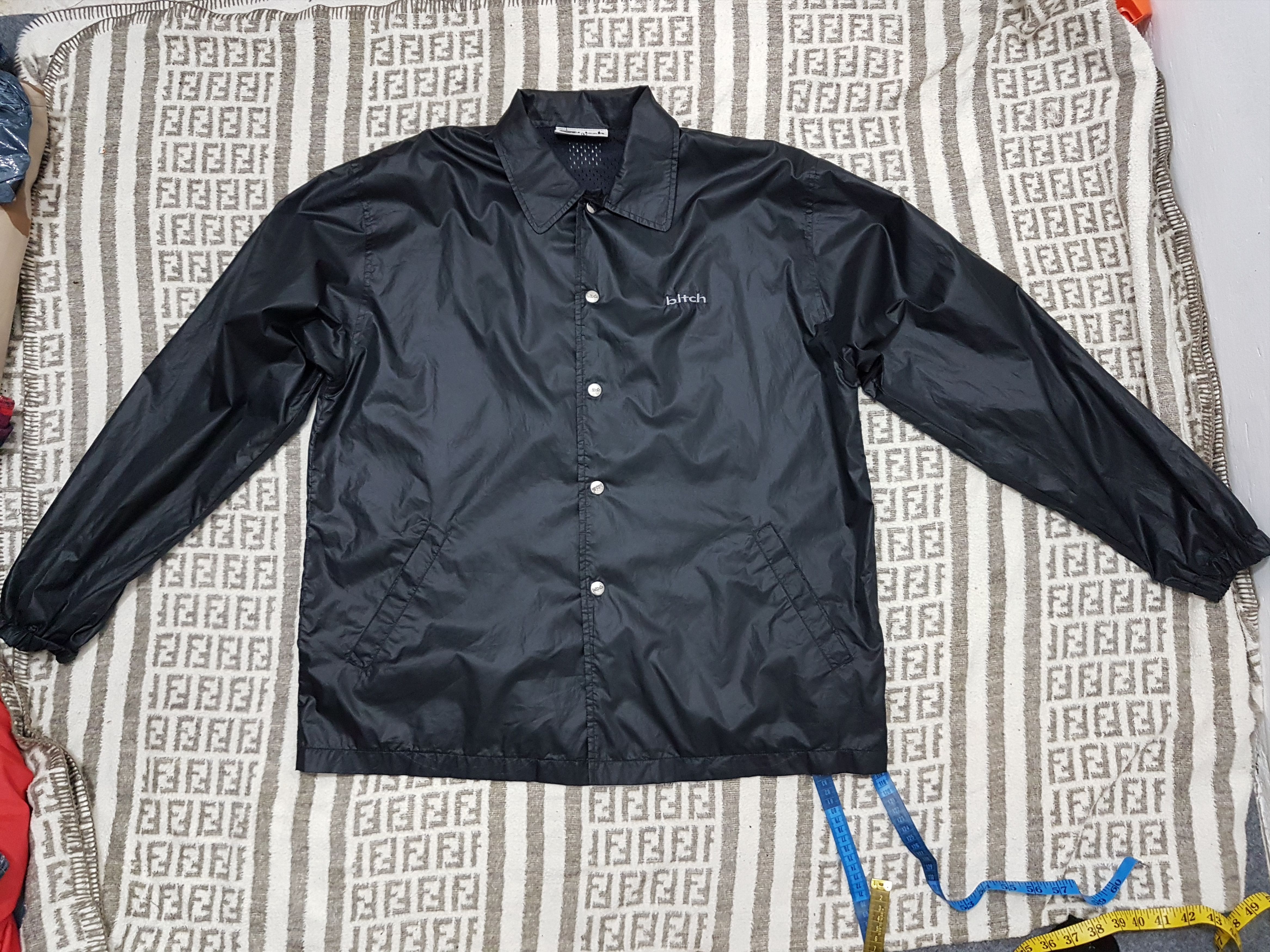 Vintage Vintage Bitch Skateboarding Coach Jacket Size US L / EU 52-54 / 3 - 8 Thumbnail