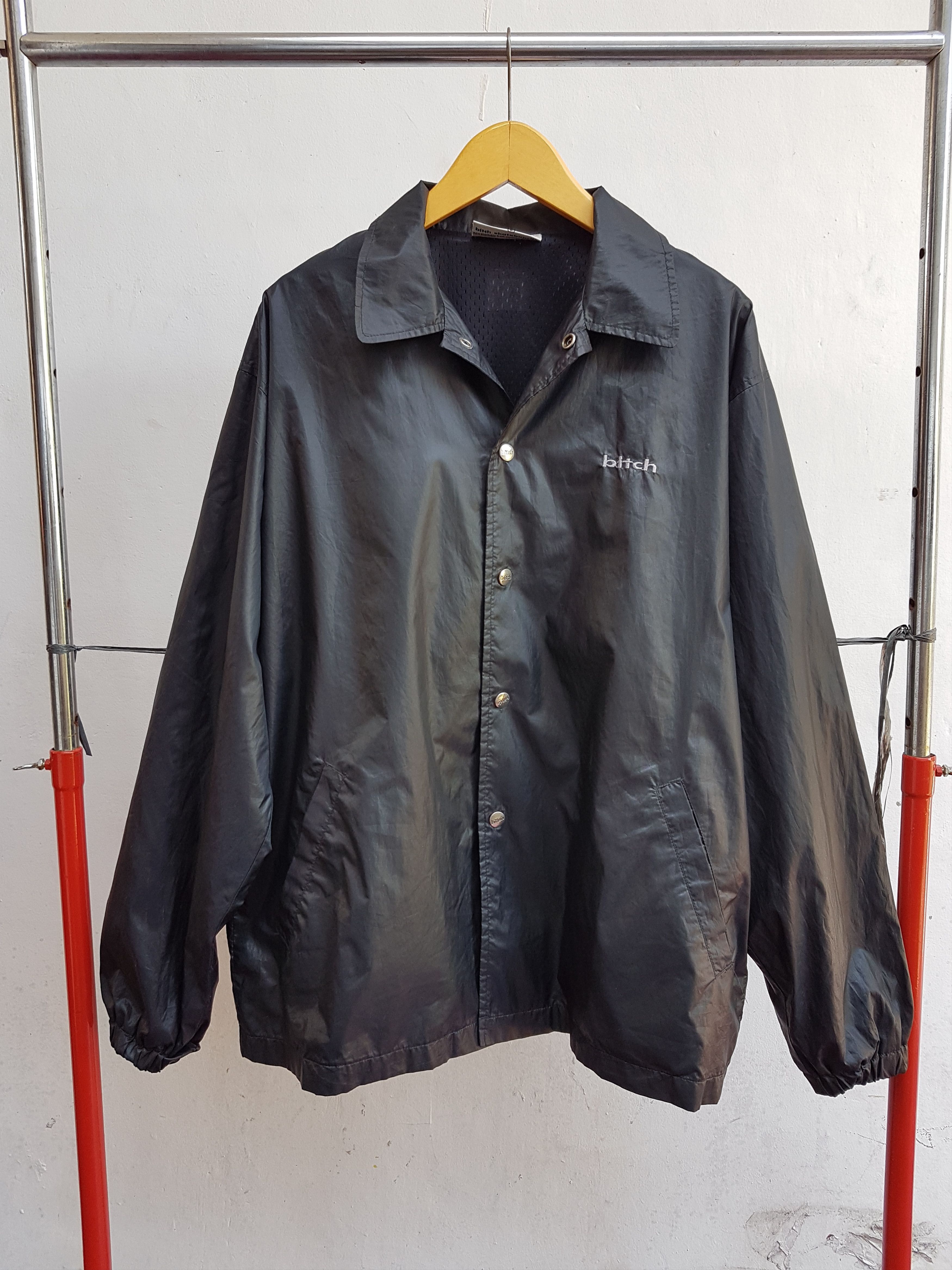 Vintage Vintage Bitch Skateboarding Coach Jacket Size US L / EU 52-54 / 3 - 1 Thumbnail