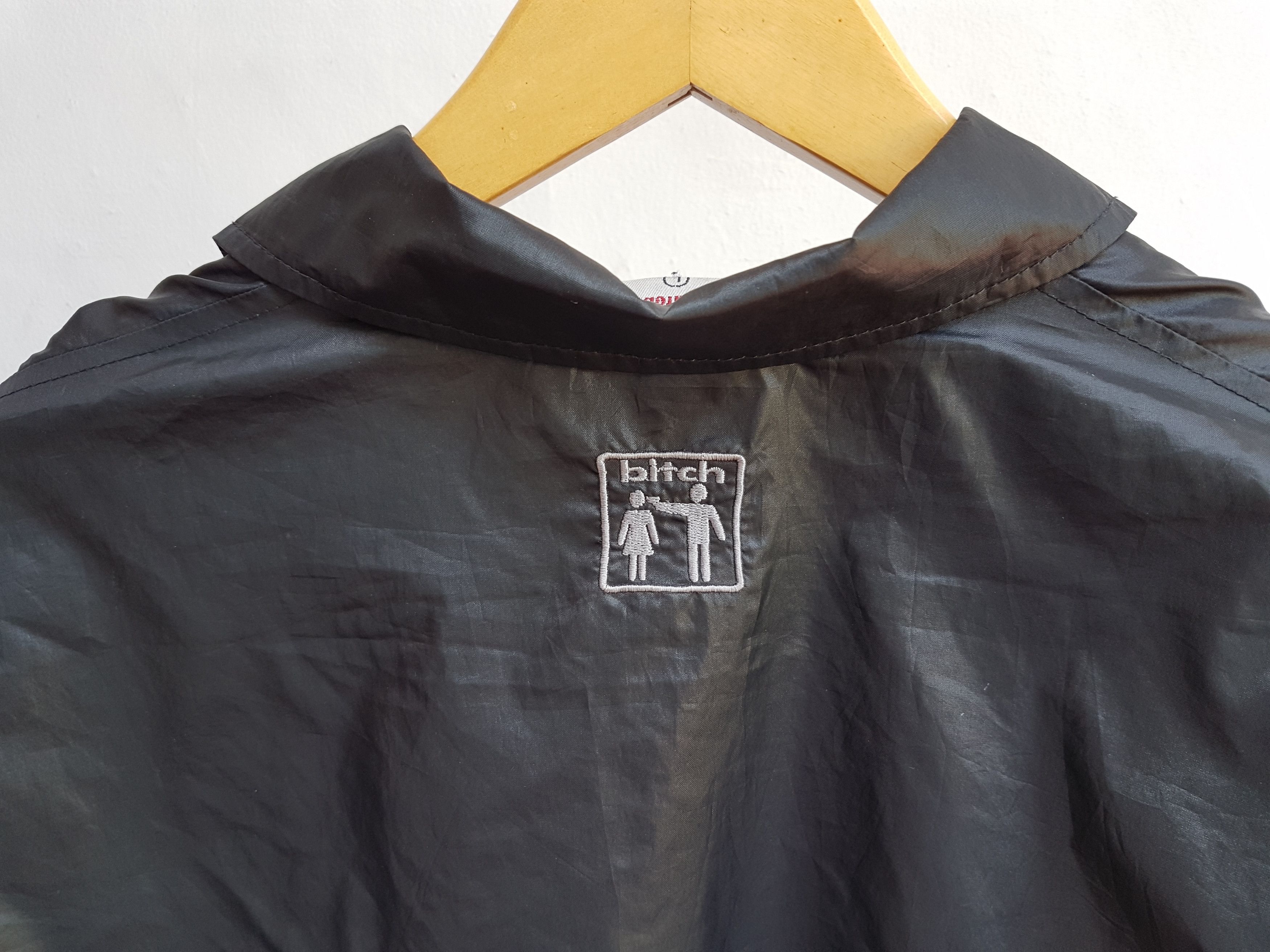 Vintage Vintage Bitch Skateboarding Coach Jacket Size US L / EU 52-54 / 3 - 9 Thumbnail