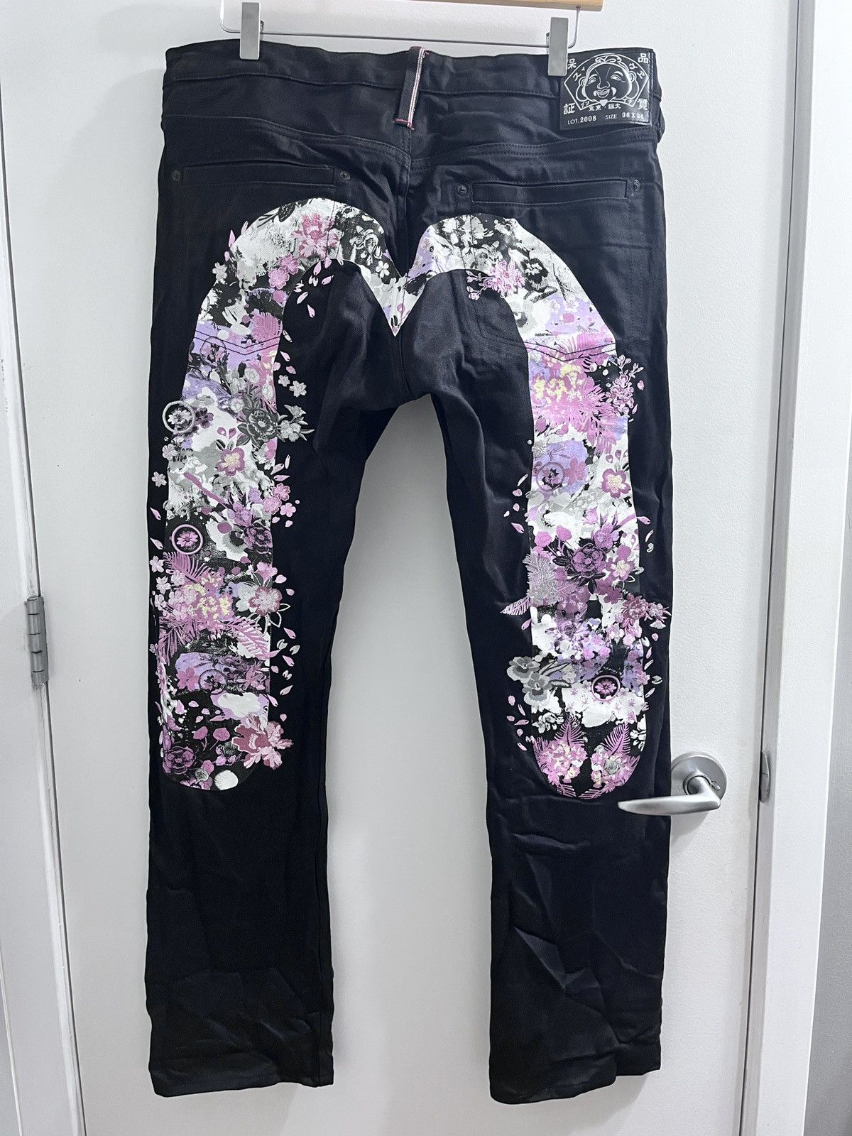 Cherry blossom hand -painted, stitched , hotsell one of a kind light wash jeans size 36